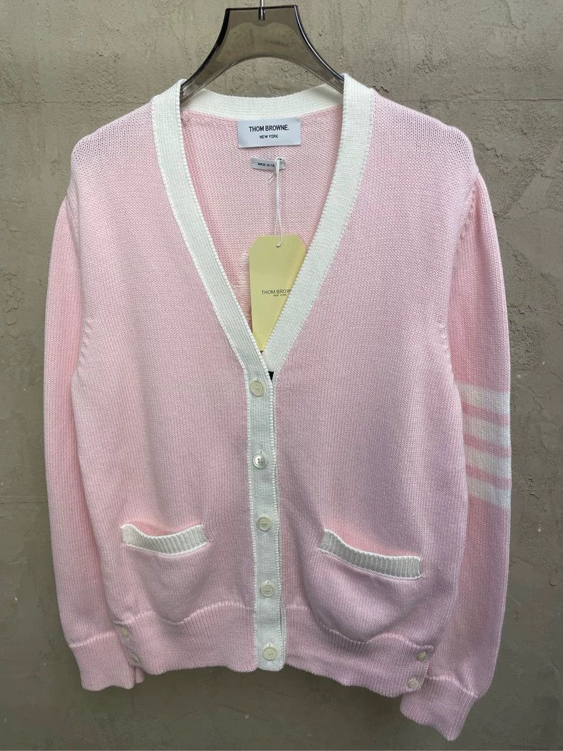 Thom Browne Thom browne Cherry blossom pink back flower four-striped kn Size S / US 4 / IT 40 - 3 Thumbnail
