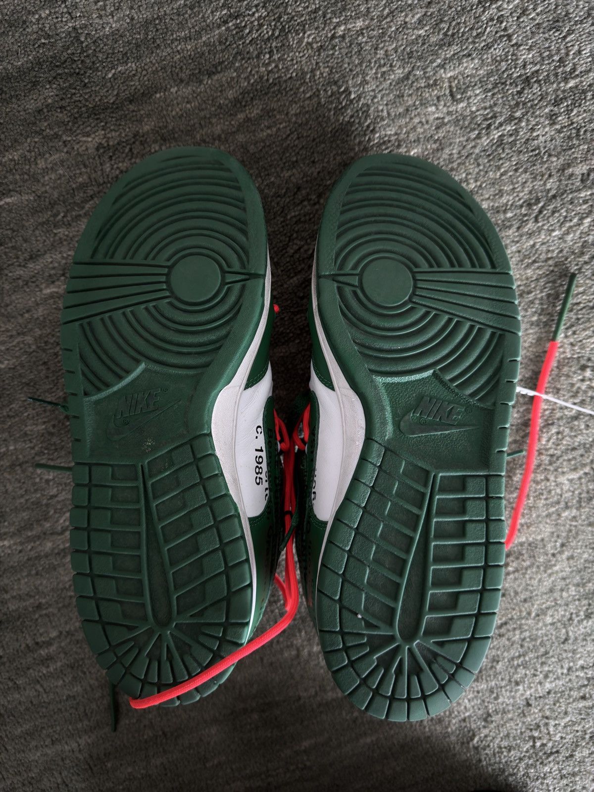 Nike × Off-White OFF WHITE X NIKE DUNK LOW PINE GREEN Size US 9.5 / EU 42-43 - 8 Thumbnail