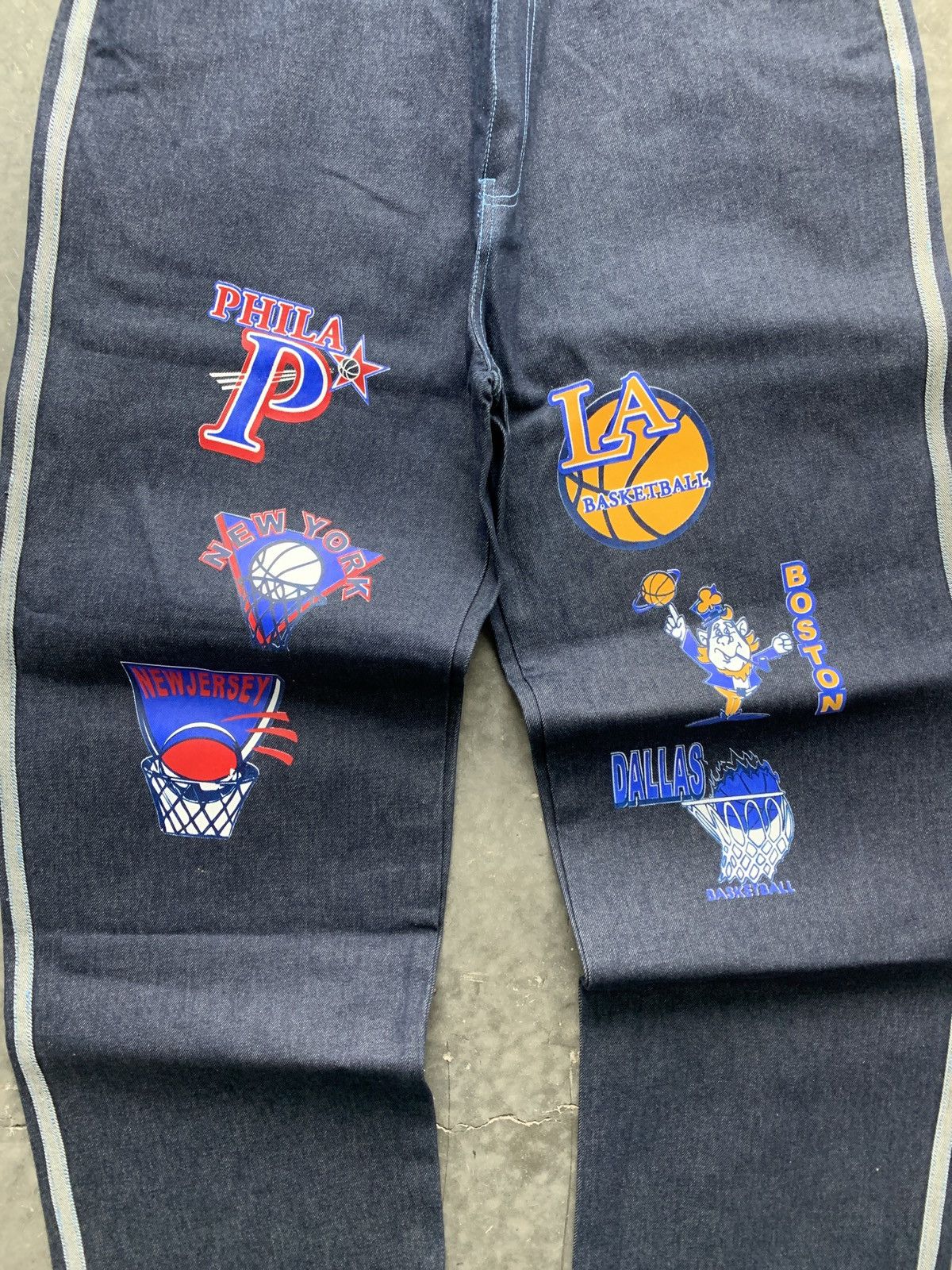 NBA × Southpole × Vintage Crazy Vintage Y2K Baggy Skater Jeans Brand New NBA Size US 38 / EU 54 - 2 Thumbnail