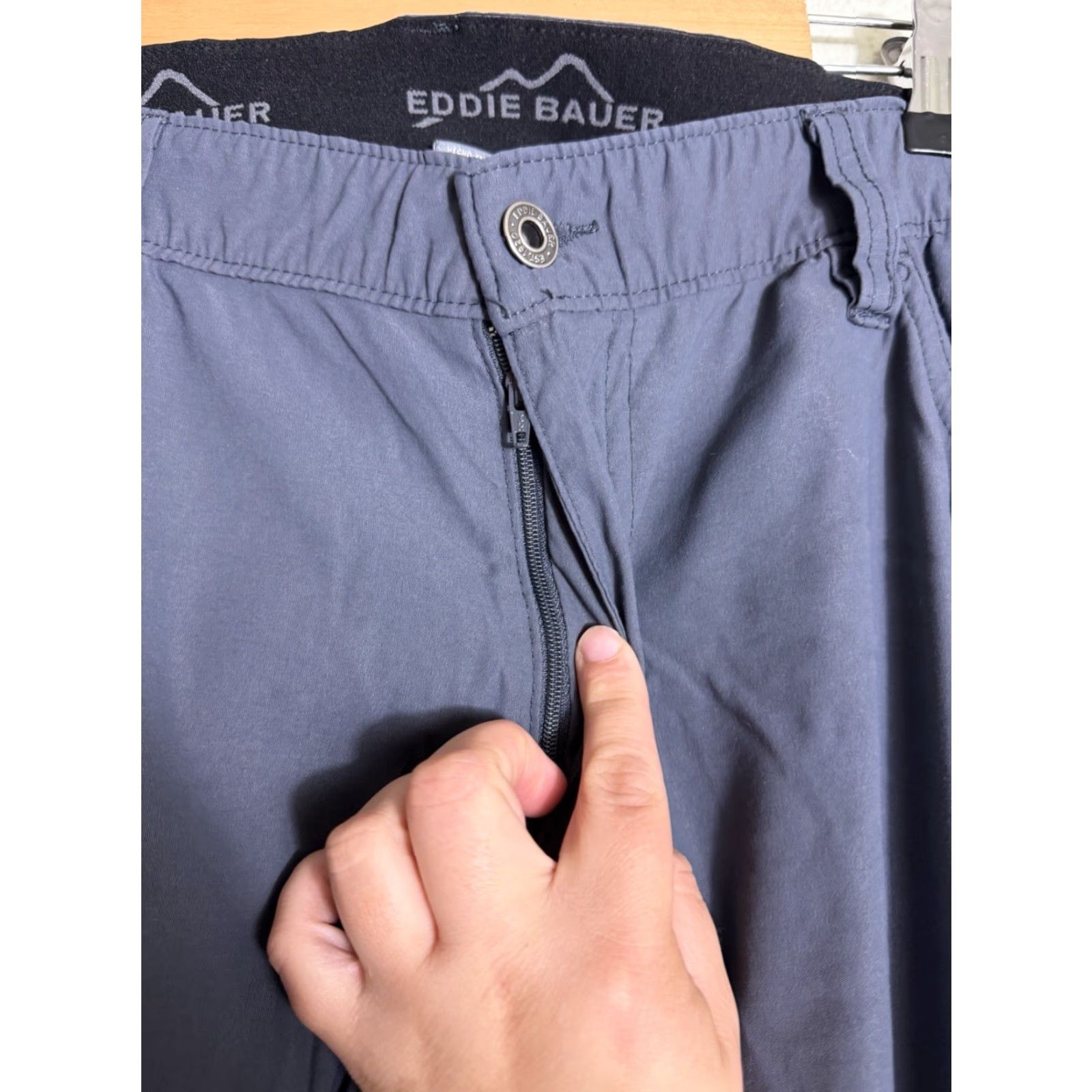 Eddie Bauer Eddie Bauer Adventure Trek Pants Gray Mens 36x34 Nylon Hiking Regular Pants Mens Gray Adventure Trek Nylon 36x34 Size US 36 / EU 52 - 6 Thumbnail