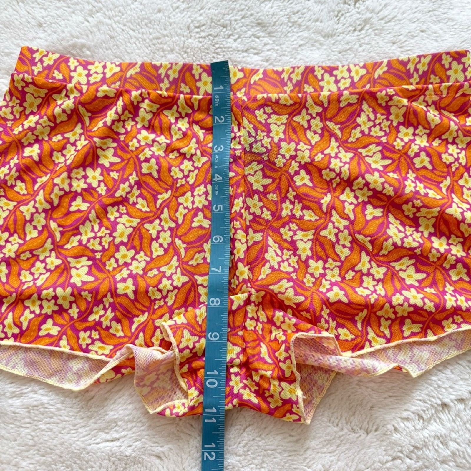 Kendall And Kylie Kendall & Kylie women sheer beach shorts size M Size 28" / US 6 / IT 42 - 6 Thumbnail