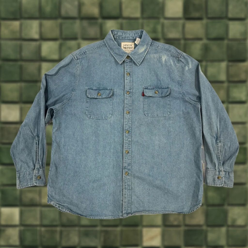 Levi's VINTAGE Levi's Denim Shirt Men’s 2XL Light Wash 100% Cotton Blue Button-Up Long Sleeve Collared Size US XXL / EU 58 / 5 - 1 Thumbnail