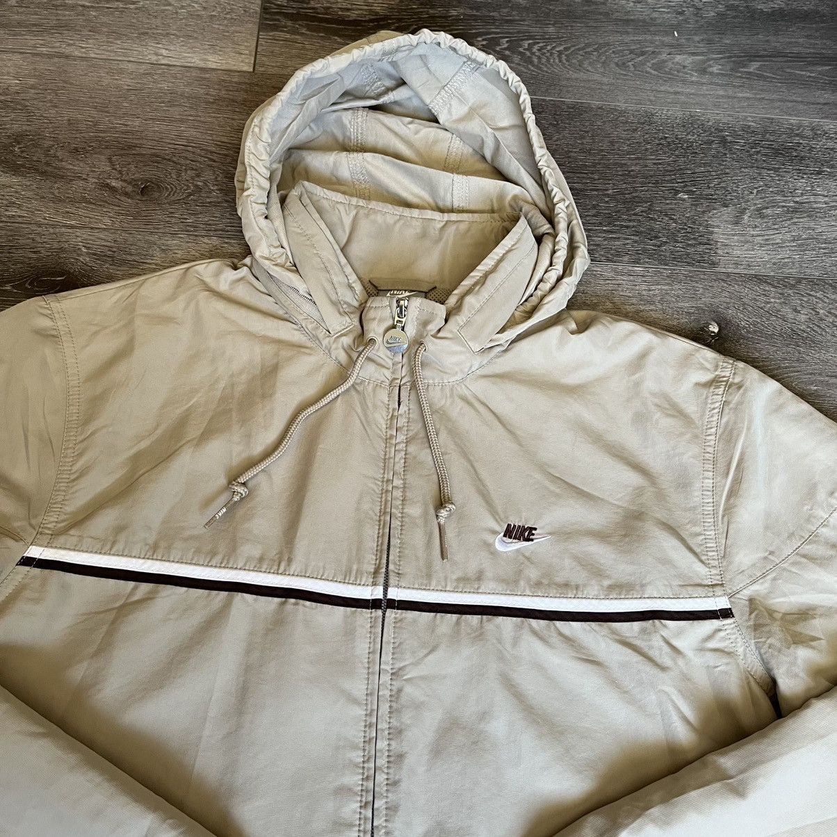 Nike × Vintage Vintage 2000s Nike Zip Up Hooded Light Jacket Swoosh Coaches Size US L / EU 52-54 / 3 - 2 Thumbnail