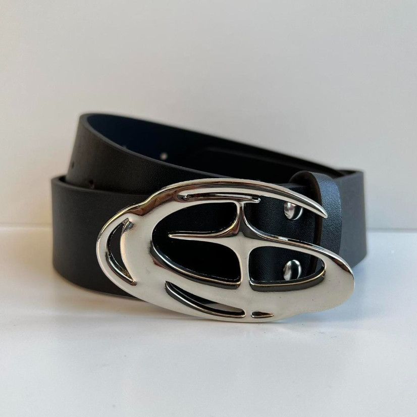 Designer × Japanese Brand Y2K 2000 chrome star futuristic cross emblem grunge emo belt Size ONE SIZE - 1 Thumbnail