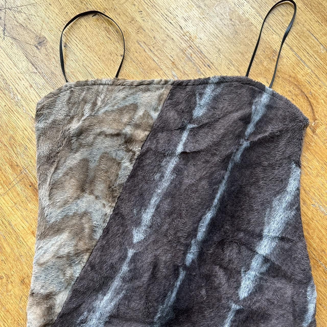 Gianfranco Ferre × Vintage Vintage Gianfranco Ferre Tank Top 2000s Size M / US 6-8 / IT 42-44 - 1 Thumbnail