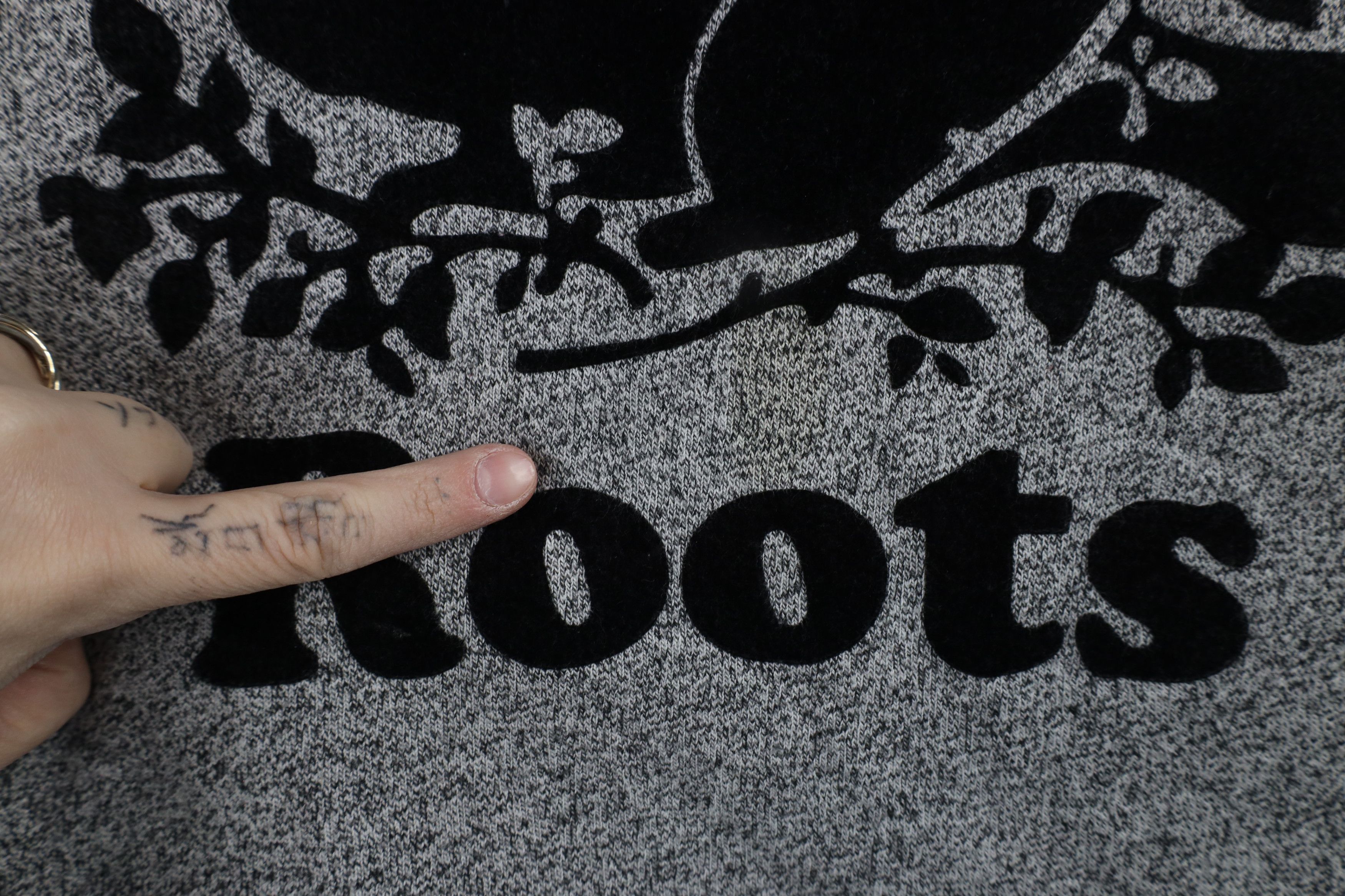 Roots × Vintage Vintage Roots Canada Heavyweight Hoodie Sweatshirt Gray Size US L / EU 52-54 / 3 - 7 Thumbnail