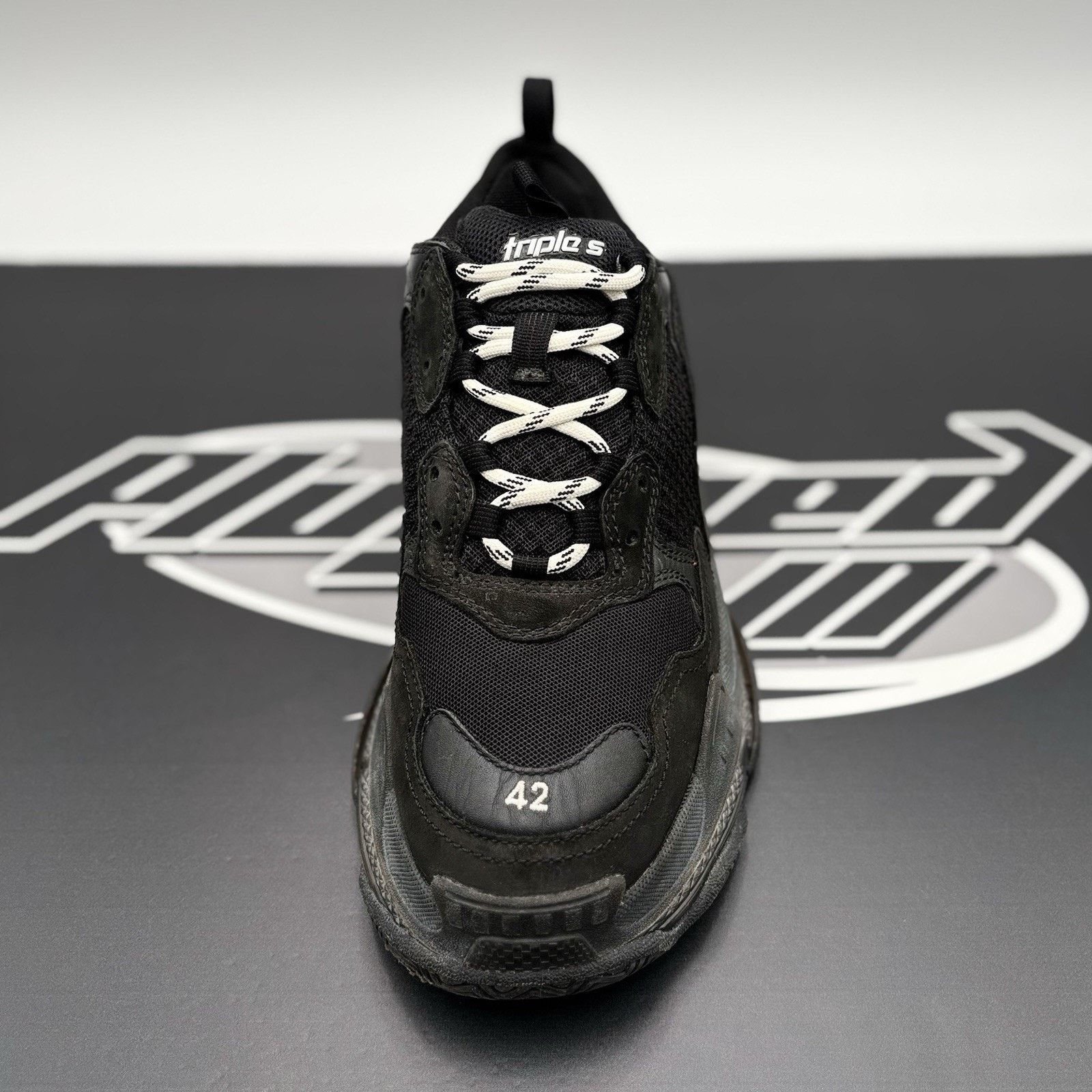 Balenciaga Balenciaga Triple S ' Black ' | GOOD CONDITION! Size US 9 / EU 42 - 14 Thumbnail