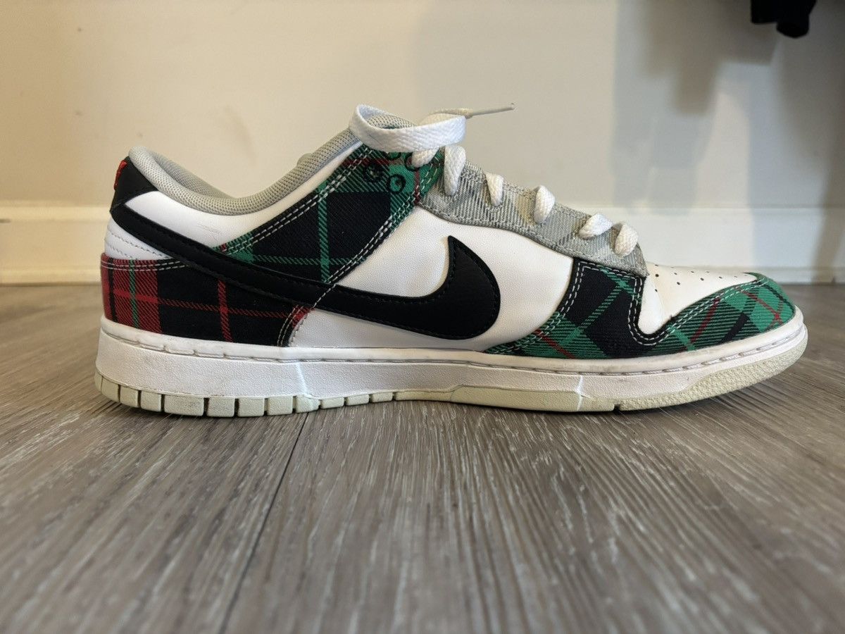 Nike Nike Dunks Tartan Plaid Size US 11.5 / EU 44-45 - 2 Thumbnail