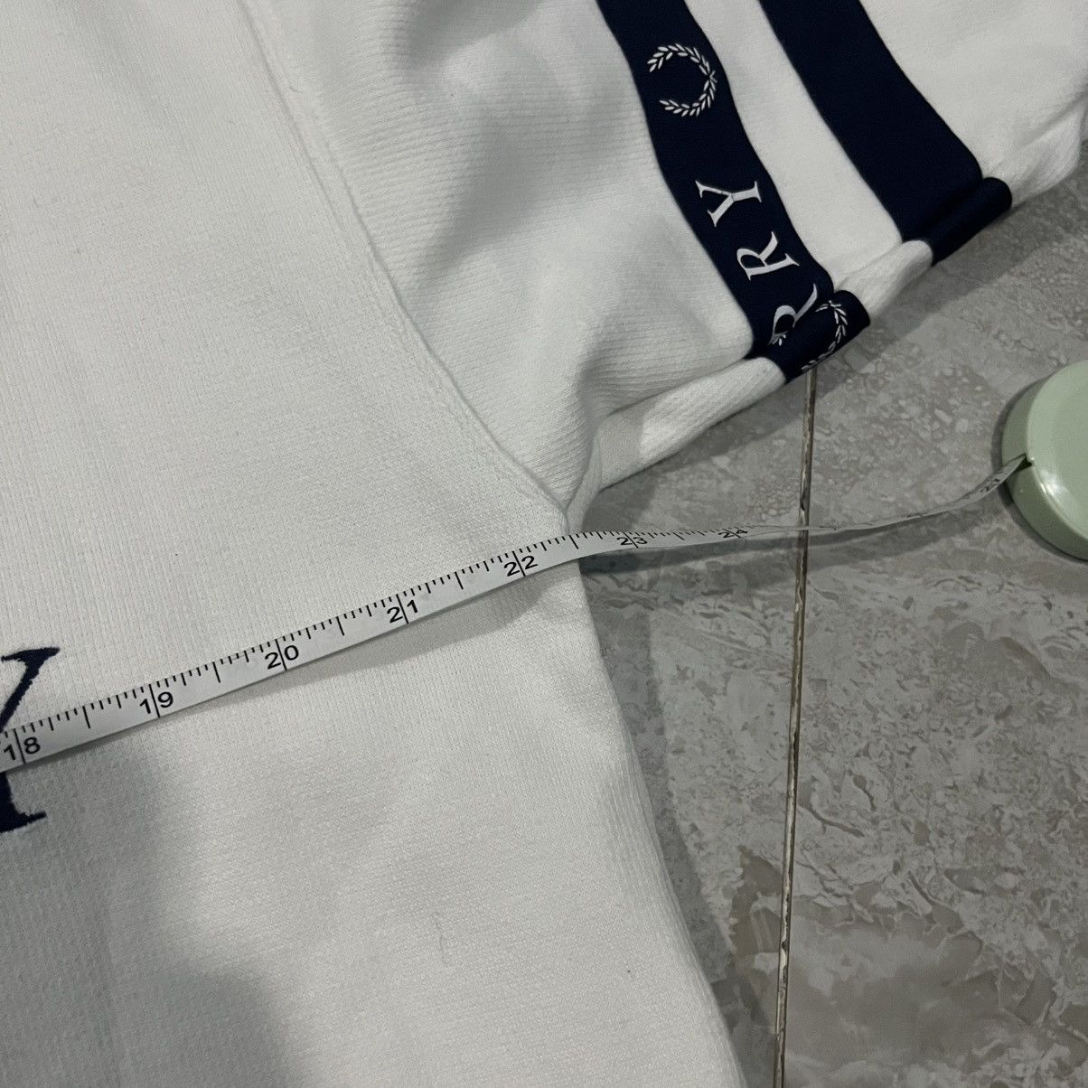 Fred Perry Fred Perry Word Embroidery White Hoodie Size US L / EU 52-54 / 3 - 7 Thumbnail