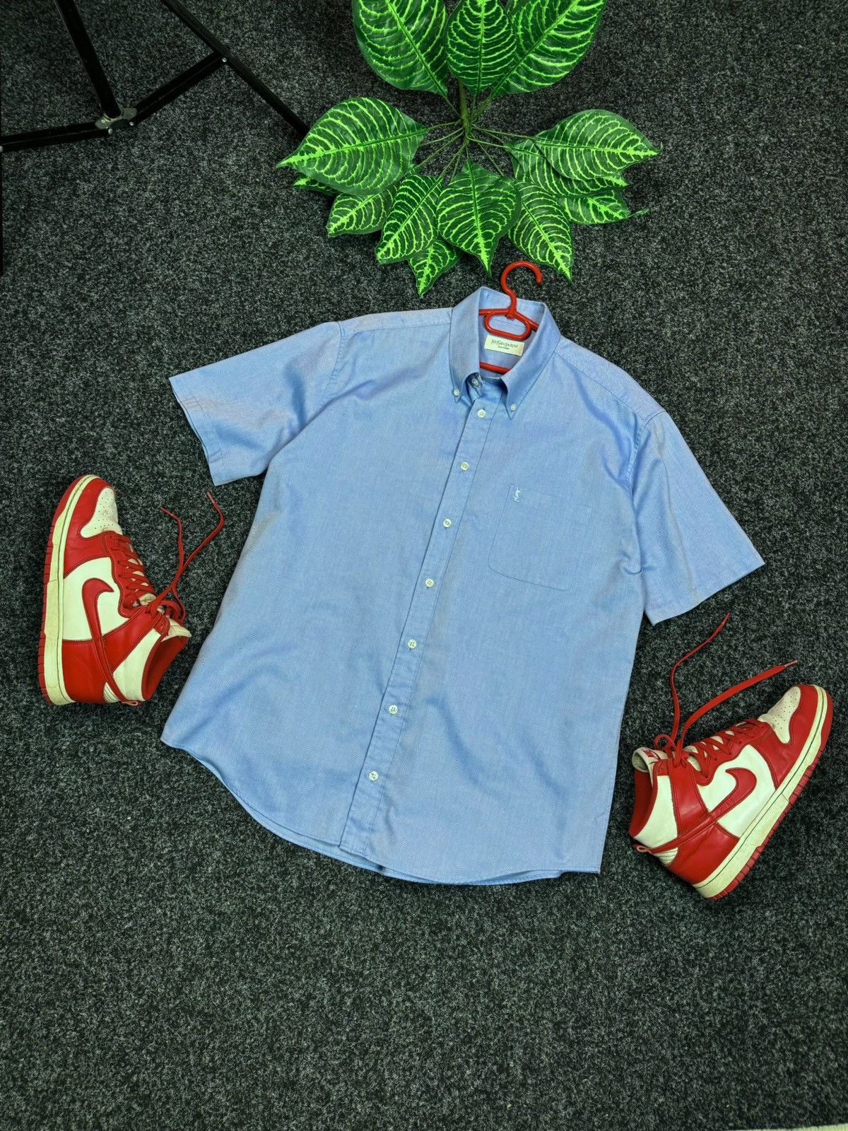 Vintage × Yves Saint Laurent Yves Saint Laurent Short Sleeve Shirt Size L Size US L / EU 52-54 / 3 - 12 Thumbnail