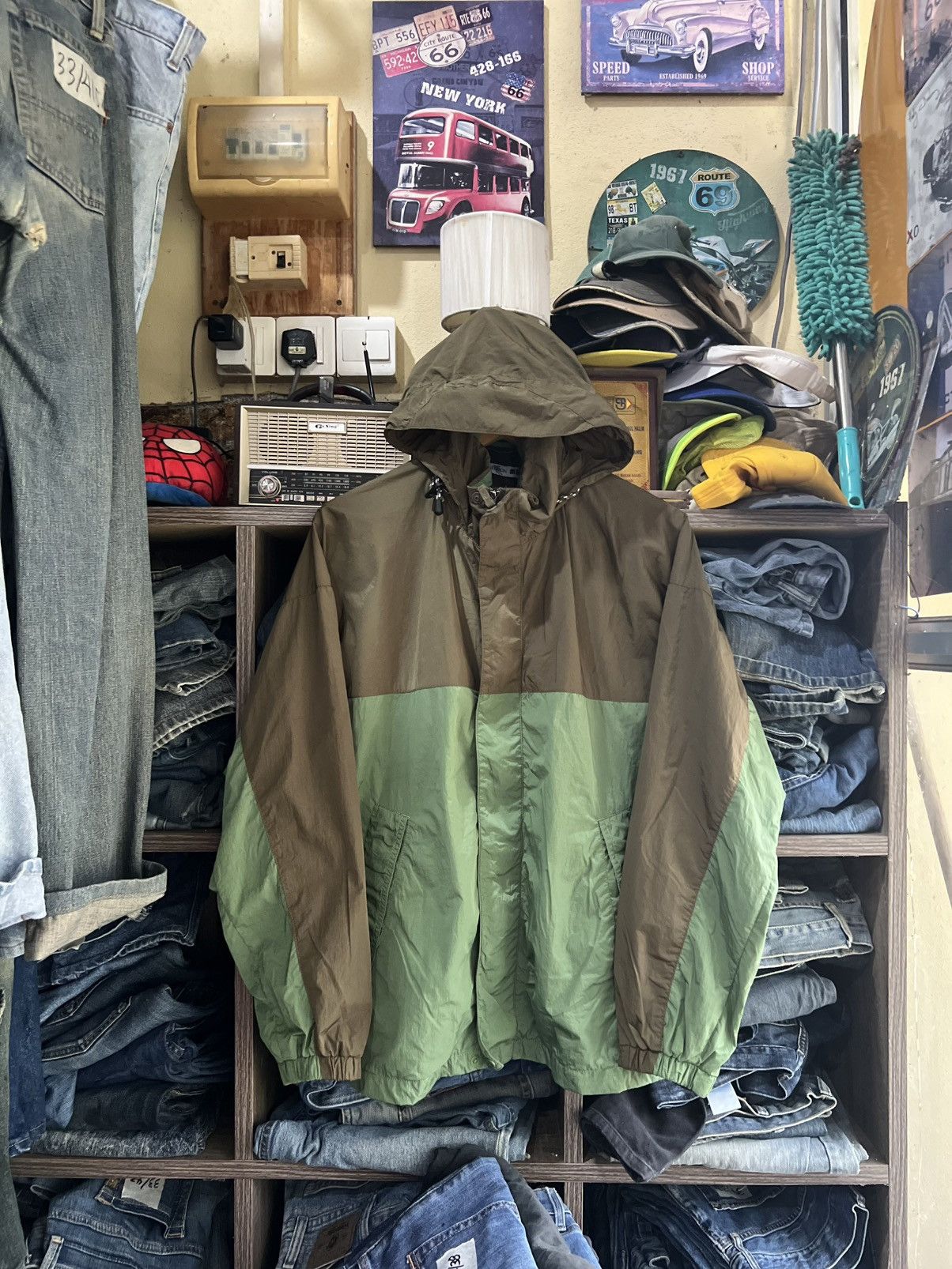 JW Anderson × Uniqlo 🔥J.W. Anderson x Uniqlo Two Tone Zipper Jacket Size US L / EU 52-54 / 3 - 1 Thumbnail