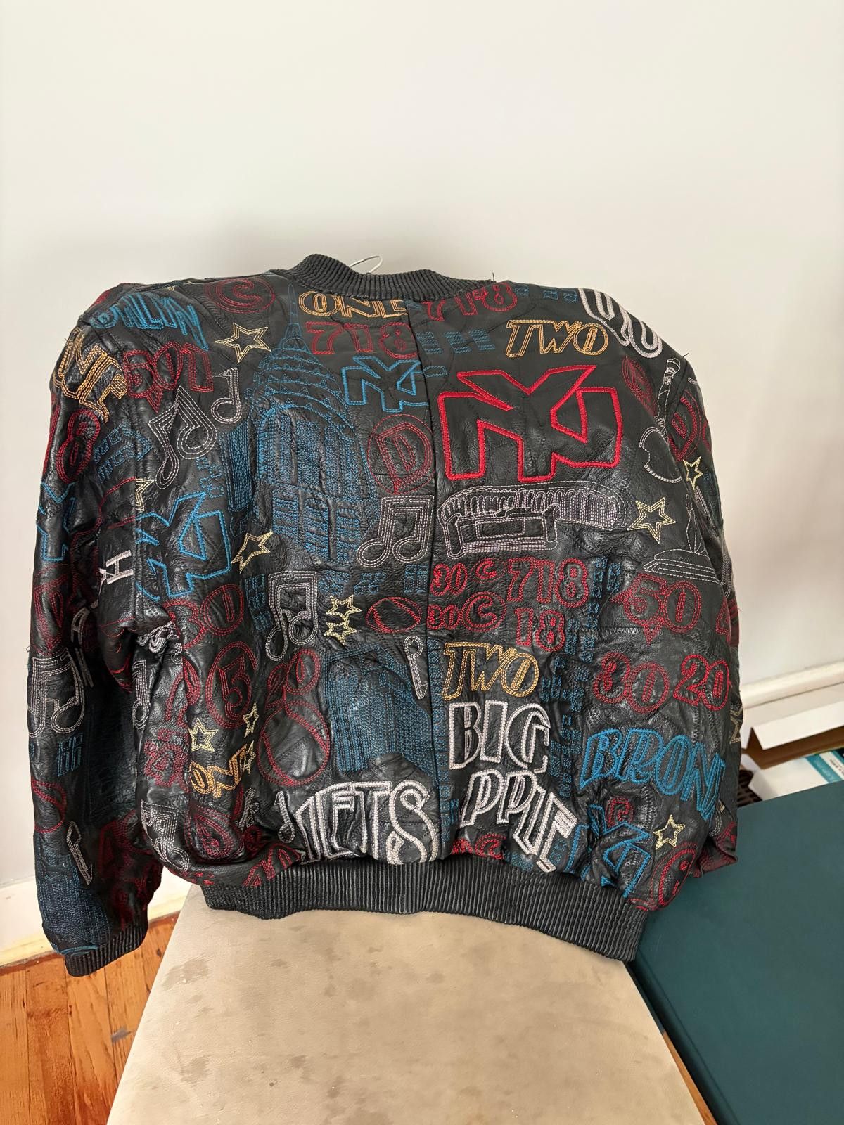 Other PARADISO GENUINE LEARHER Size US XS / EU 42 / 0 - 3 Thumbnail