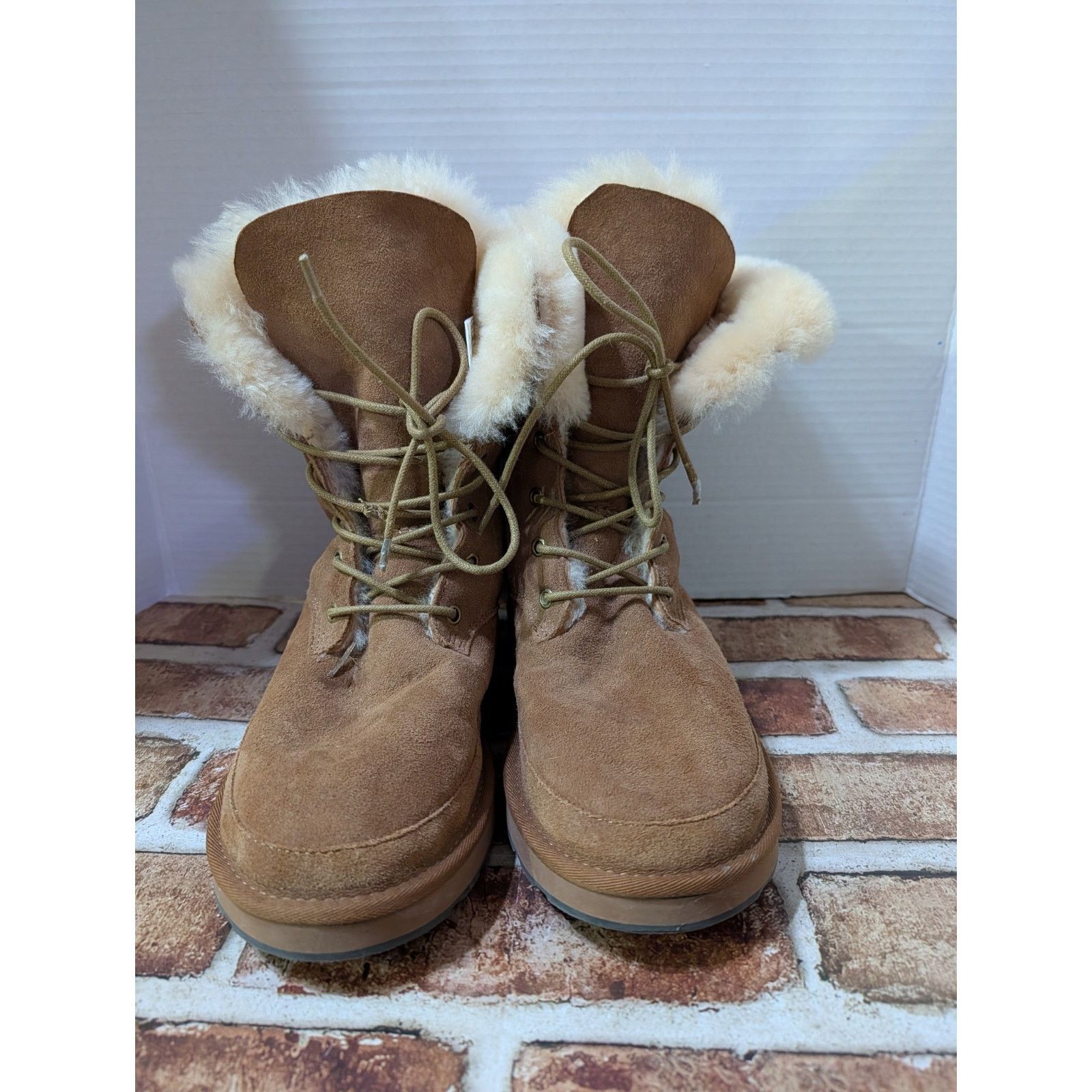 Other AU&MU Shearling & Suede Mid-Calf Lace-up Boots AUMU Sz 8 Size US 8 / IT 38 - 3 Thumbnail