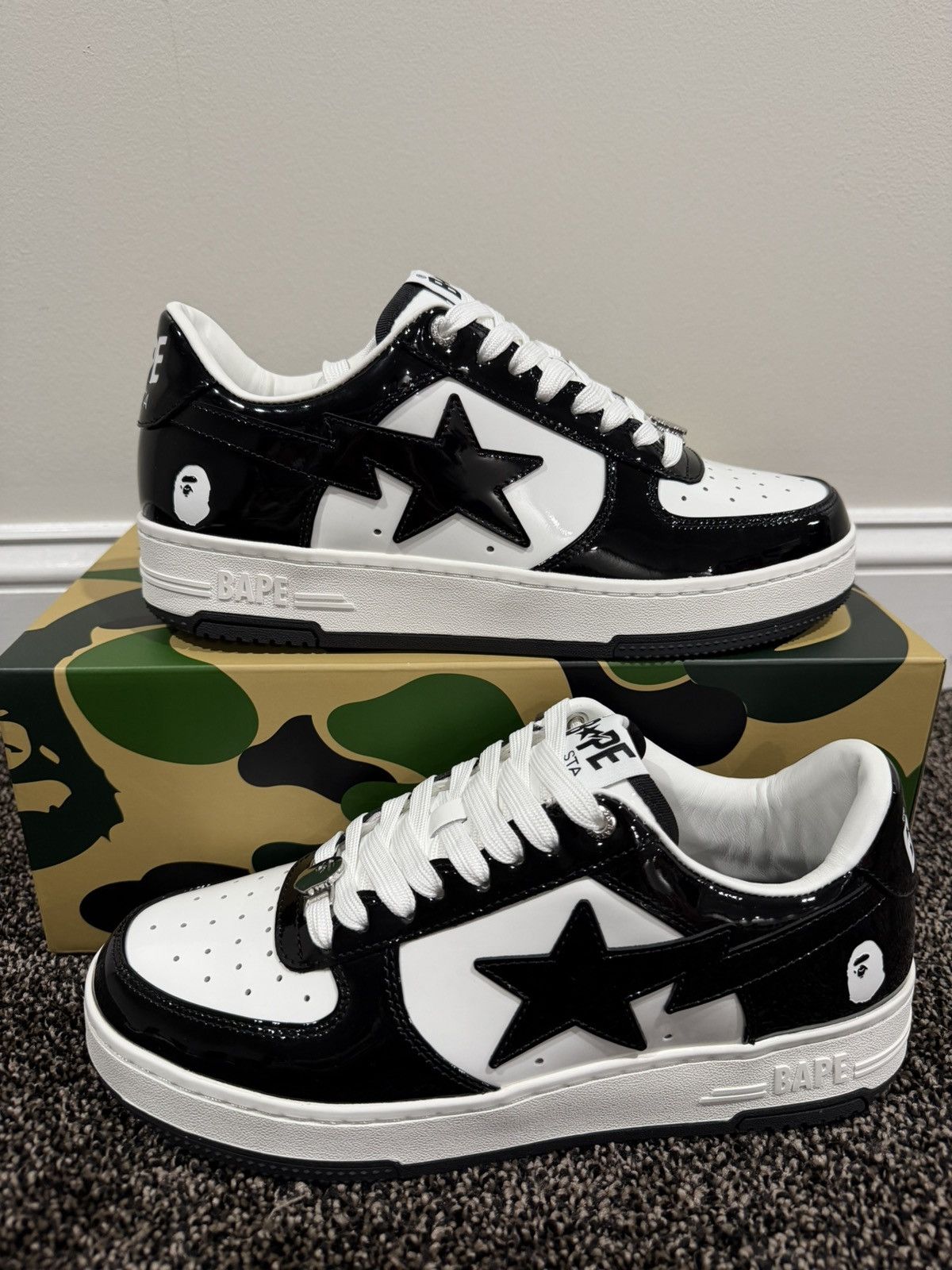 Bape A Bathing Ape Bapesta Patent Leather Black/White Sneaker Size US 9.5 / EU 42-43 - 1 Thumbnail