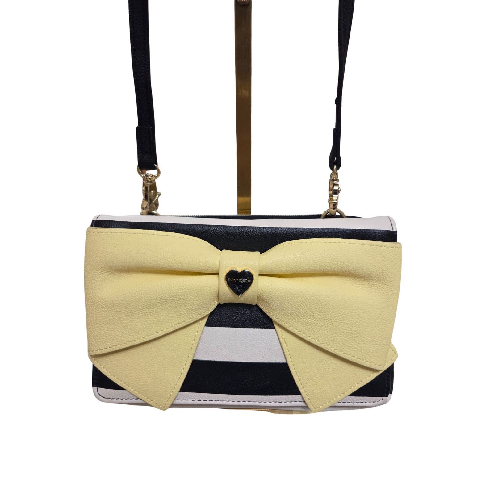 Betsey Johnson Betsey Johnson Black White Stripe Crossbody Purse Yellow Bow Size ONE SIZE - 5 Thumbnail