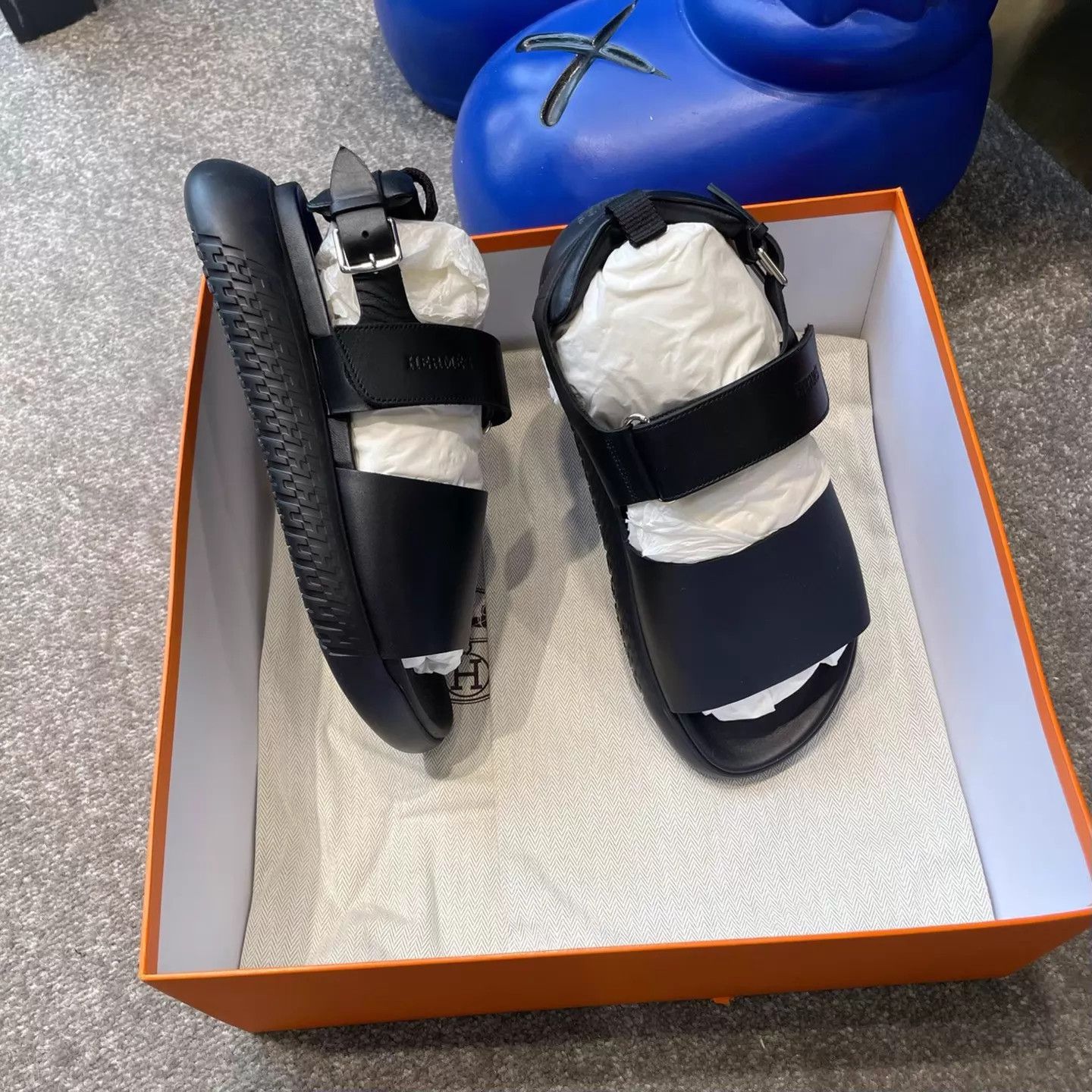 Hermes Hermes Black Leather Sandals 41 Soft Structured Comfy Size US 8 / EU 41 - 3 Thumbnail
