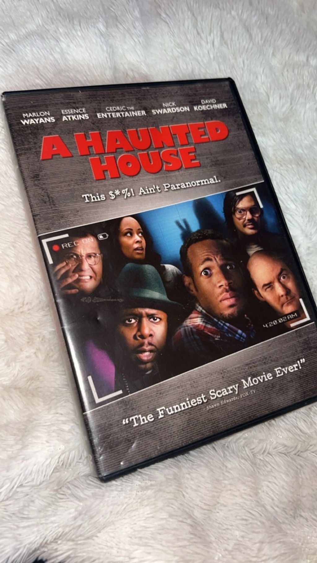 Universal Studios Unisex Universal Pictures A Haunted House DVD Black Red Size US S / EU 44-46 / 1 - 1 Thumbnail