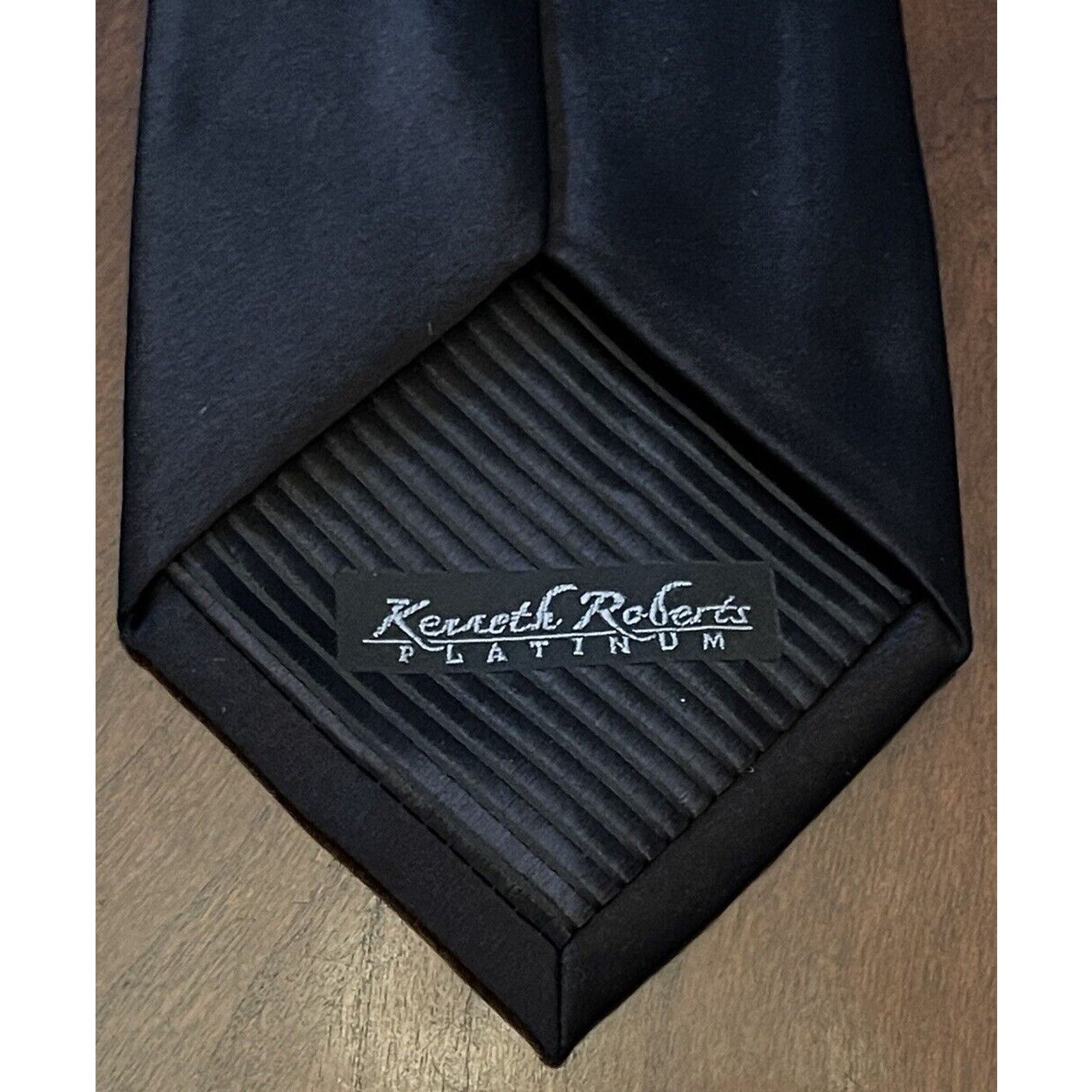 Other Kenneth Roberts Platinum Black 100% Silk In China Size ONE SIZE - 2 Thumbnail