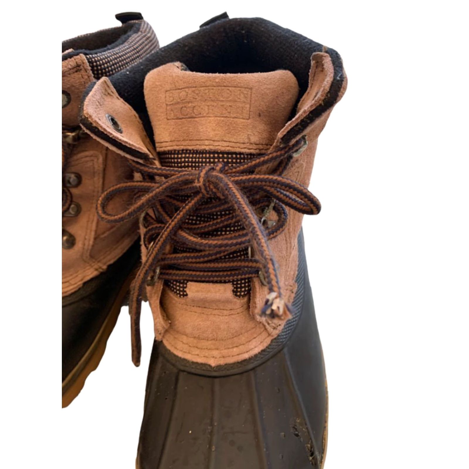 Vintage VINTAGE Boston Accent Sleek Women’s Lace Up Winter Boots Tan Suede Navy Blue 9M Blue Suede Winter Boots Women’s Shoes Duck Boots Size US 9 / IT 39 - 4 Thumbnail