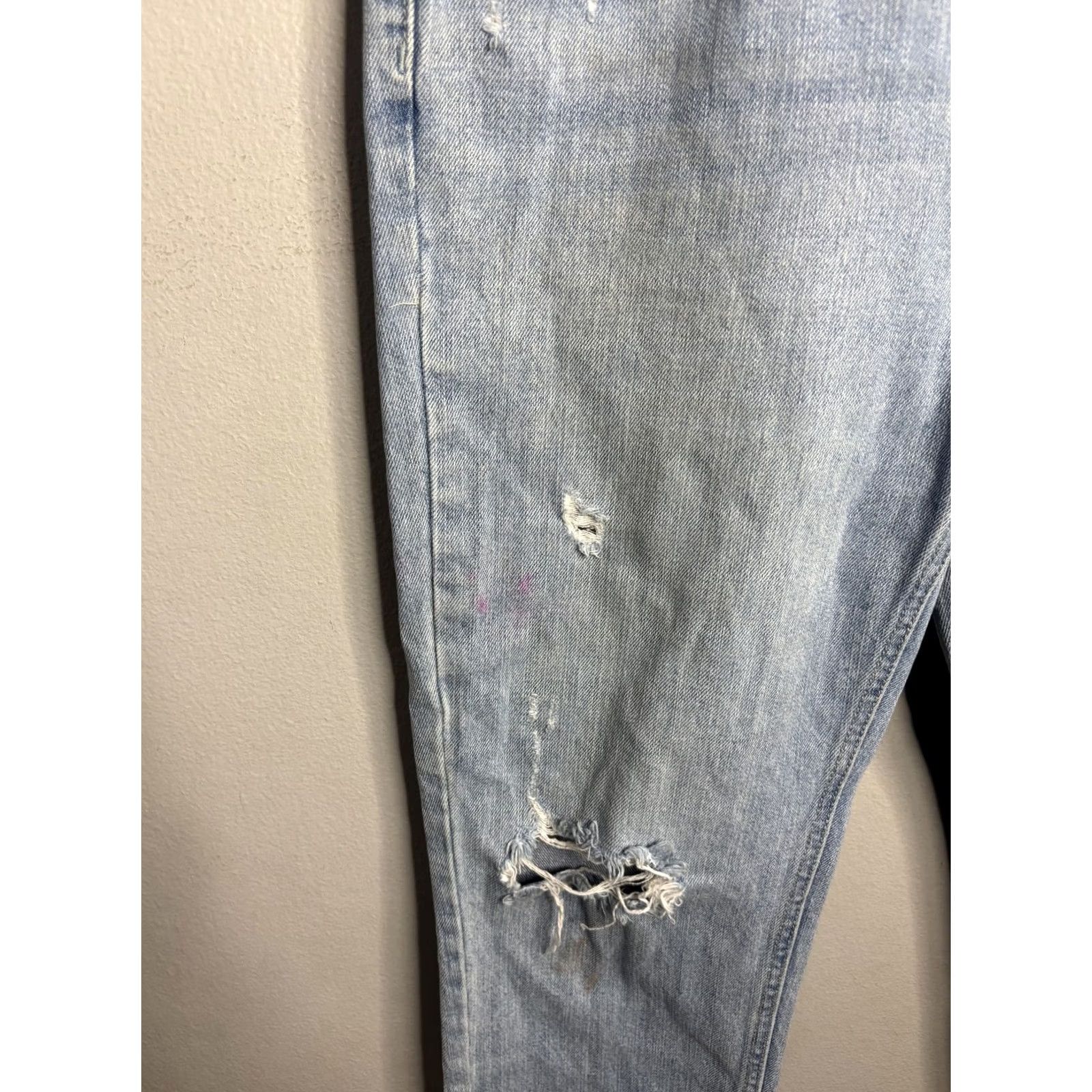 Vintage Free People We The Free Jeans Womens 27 Light Wash Distressed High Rise Cropped Size 27" / US 4 / IT 40 - 2 Thumbnail