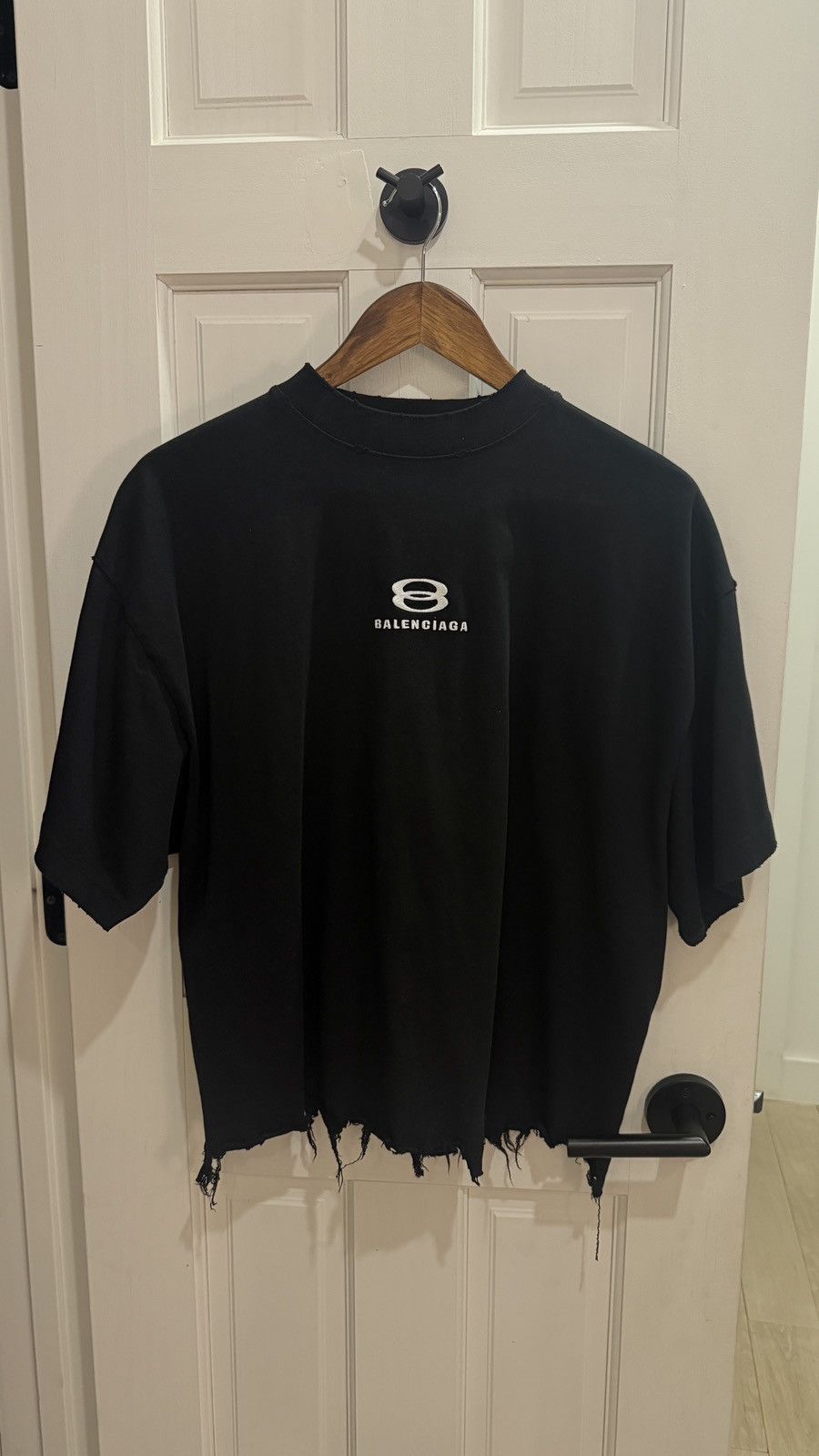 Balenciaga Balenciaga Black Tee Distressed Size US L / EU 52-54 / 3 - 1 Thumbnail