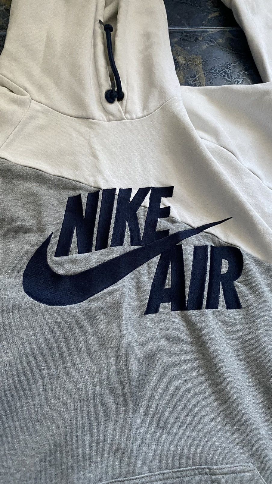 Nike Vintage Nike Air Hoodie 2000s Swoosh Y2K Big Logo Size US L / EU 52-54 / 3 - 2 Thumbnail