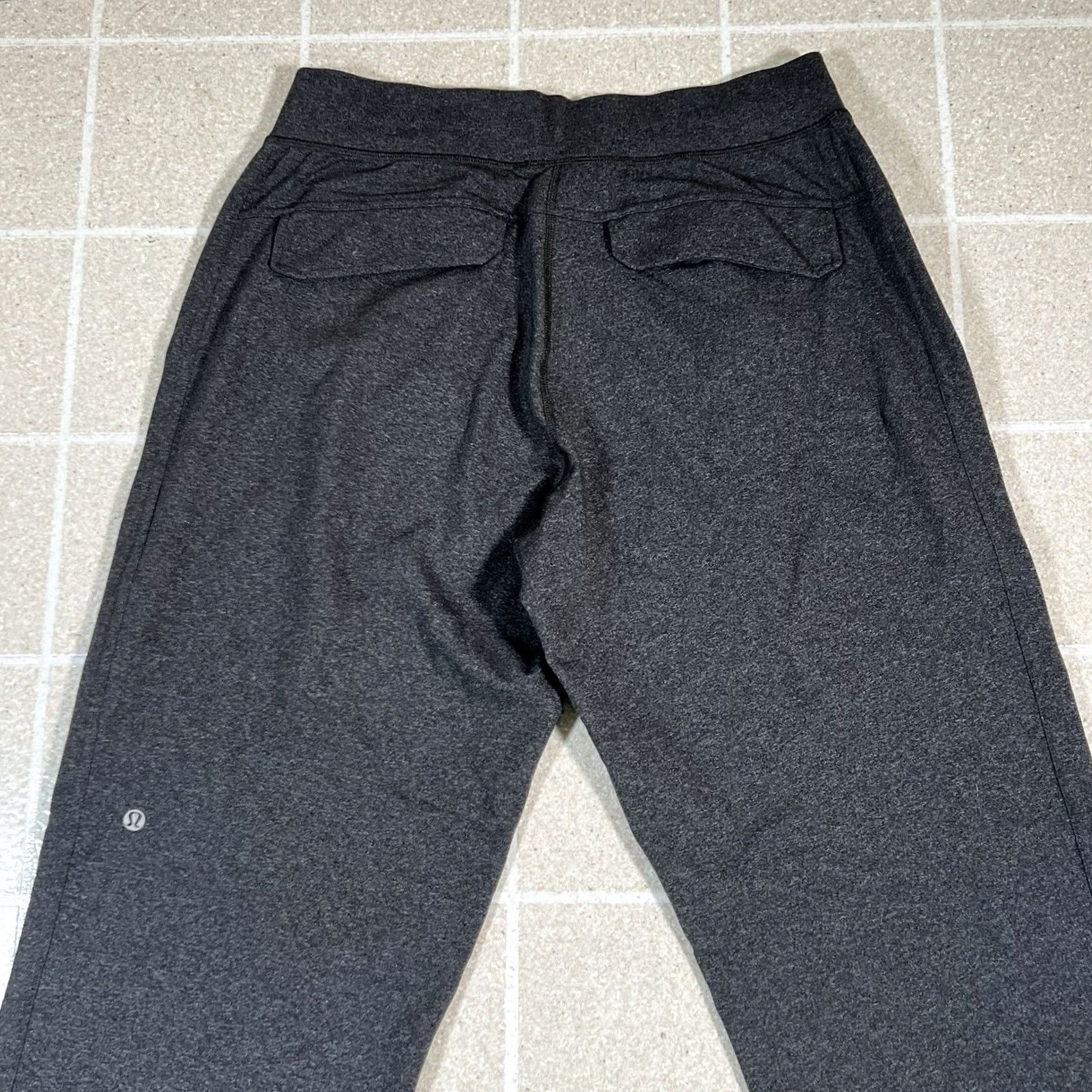 Lululemon Lululemon Sweatpants Mens Large Heather Gray Straight Leg 31" Inseam Pants Size US 33 - 4 Thumbnail