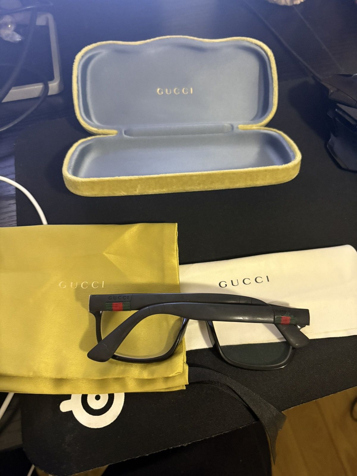 Gucci Gucci Classic Red/Green Prescription Eye Wear Size ONE SIZE - 1 Thumbnail