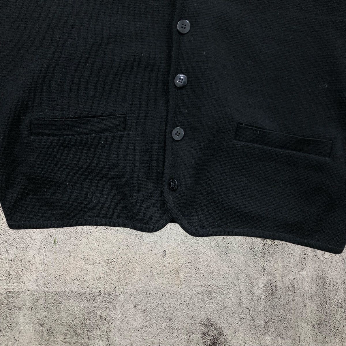 Yves Saint Laurent Vintage Yves Saint Laurent Pour Homme Knit Vest Black Luxury Size US L / EU 52-54 / 3 - 5 Thumbnail