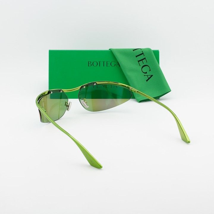 Bottega Veneta Bottega Veneta BV1174S 003 Sunglasses Green Cat Eye Frame Size ONE SIZE - 8 Thumbnail