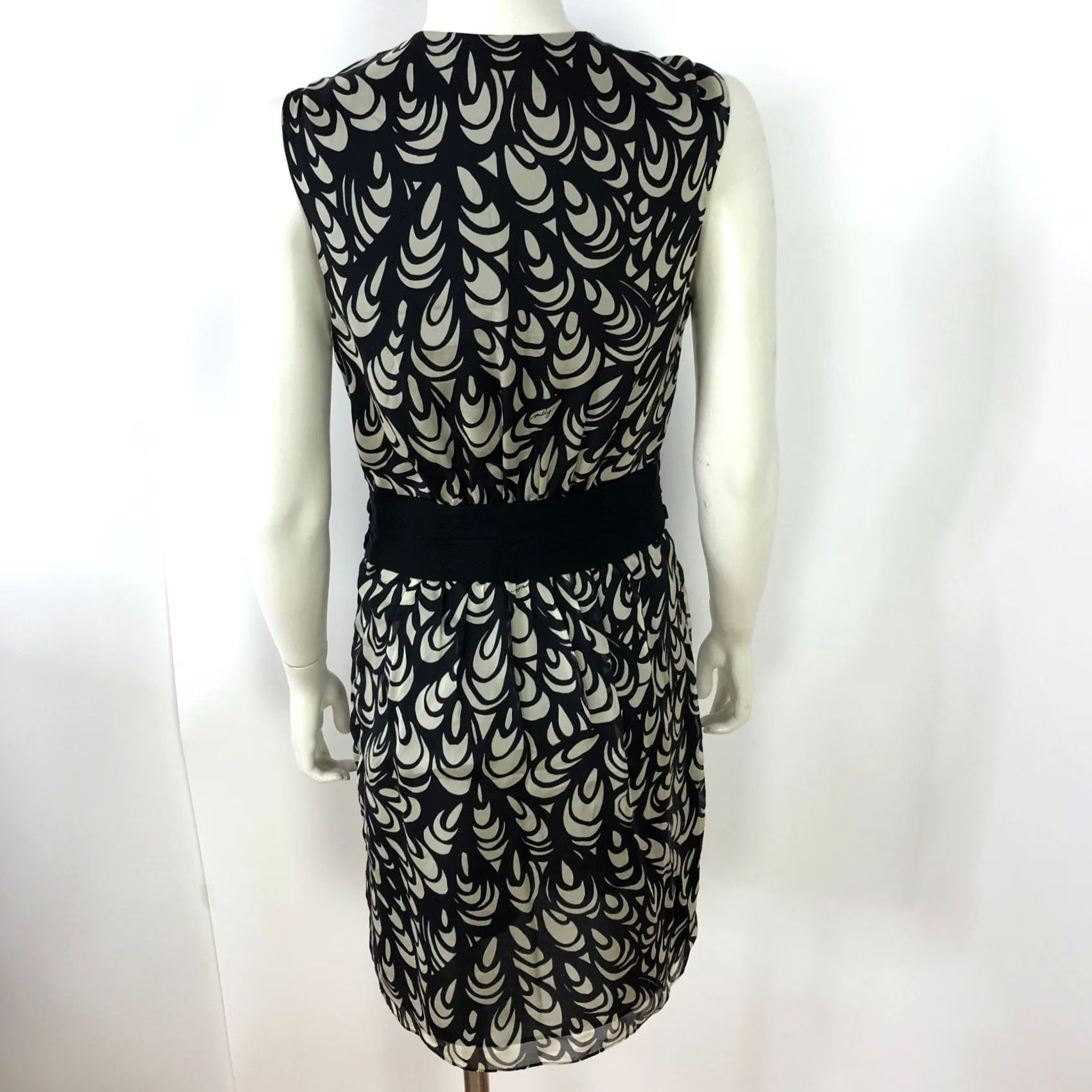 MILLY Milly Of New York 6 100% Silk Mini Dress Black Beige Ivory VTG Retro Sleeveless Round Neck Zip Short Dress Womens Size M / US 6-8 / IT 42-44 - 3 Thumbnail