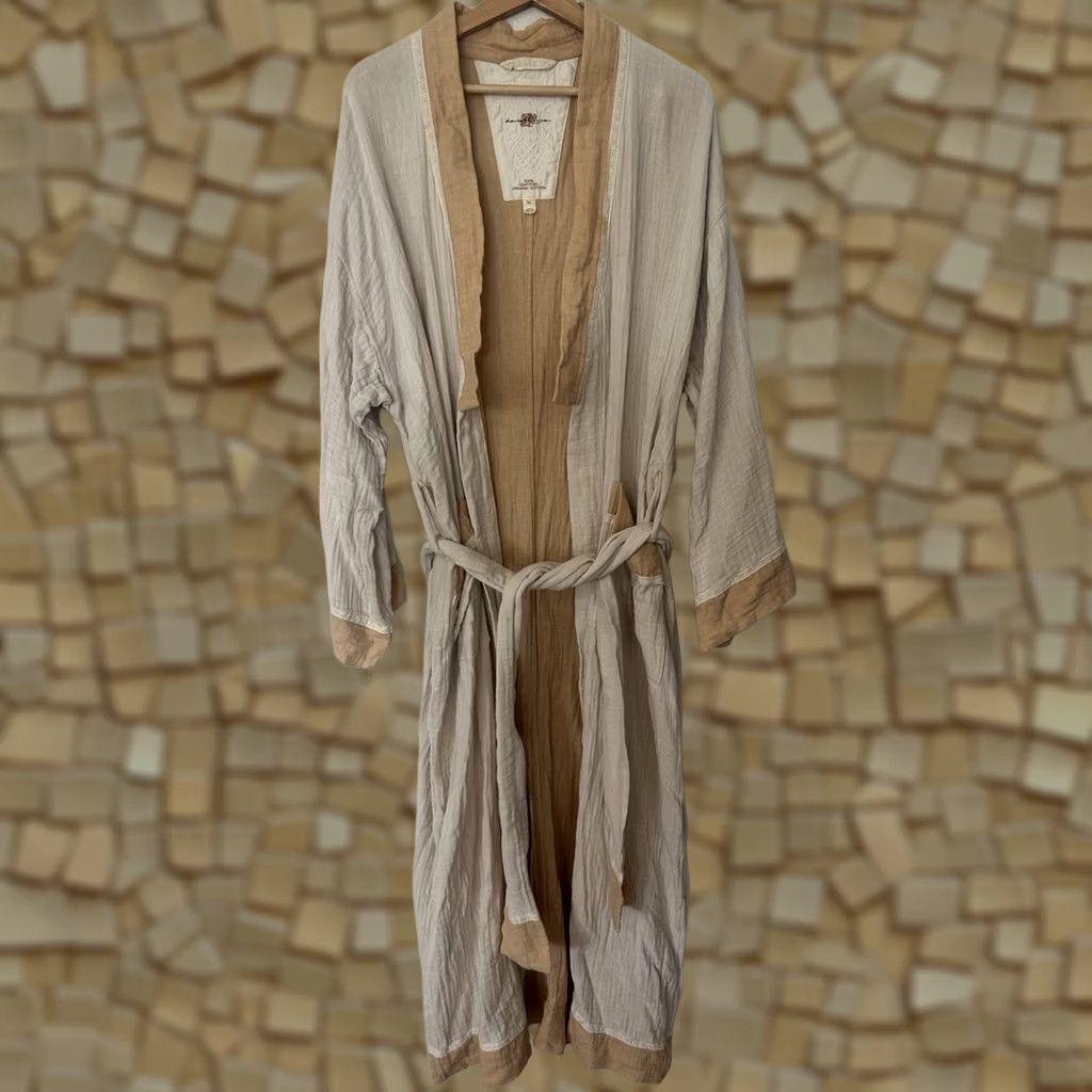 Harrods DANIEL HANSON Robe Unisex Adults XL Beige 100% Cotton Muslin Lace Belted Tie long Sleeve Size ONE SIZE - 1 Thumbnail
