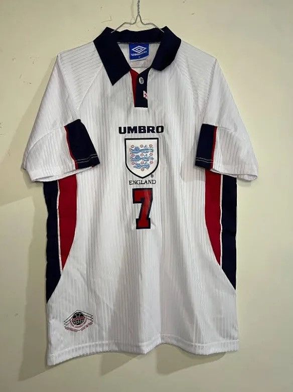 Umbro David Beckham England 1998 World Cup jersey Size US M / EU 48-50 / 2 - 1 Thumbnail
