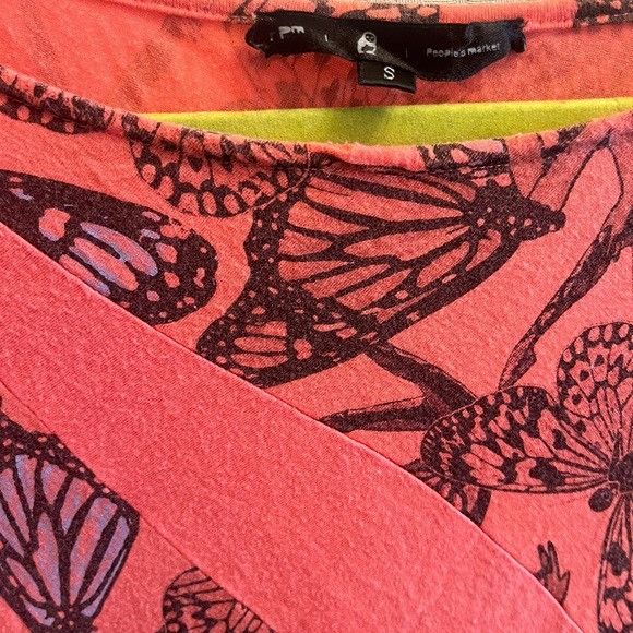 Urban Outfitters People’s Market Urban Outfitters Butterfly Top Shirt Size S Size S / US 4 / IT 40 - 8 Thumbnail