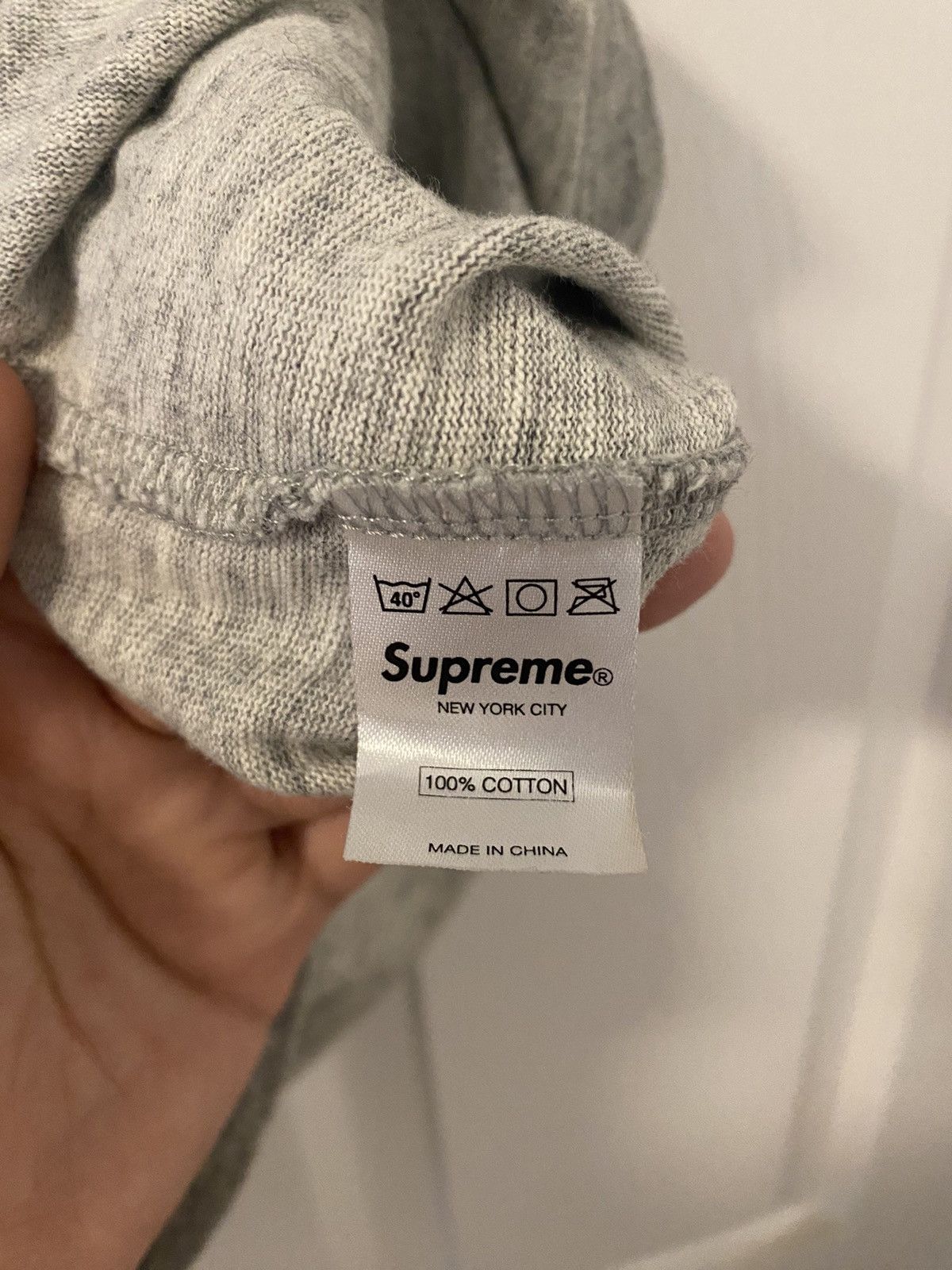 Supreme quality garment Logo tee