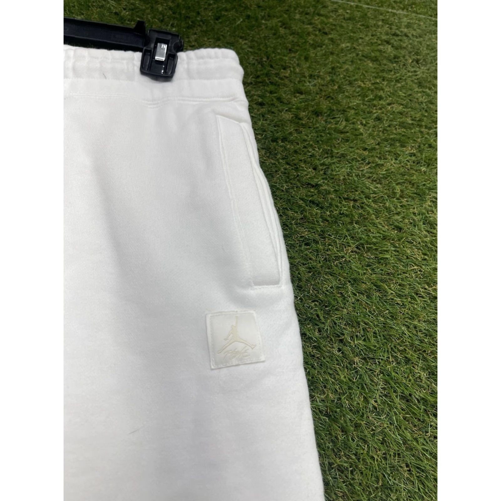Nike VINTAGE Nike Jordan Sweatpants Womens XL Baggy White Fleece Thick Flight Jogger Sports Y2K Size 40" / US 18 - 4 Thumbnail