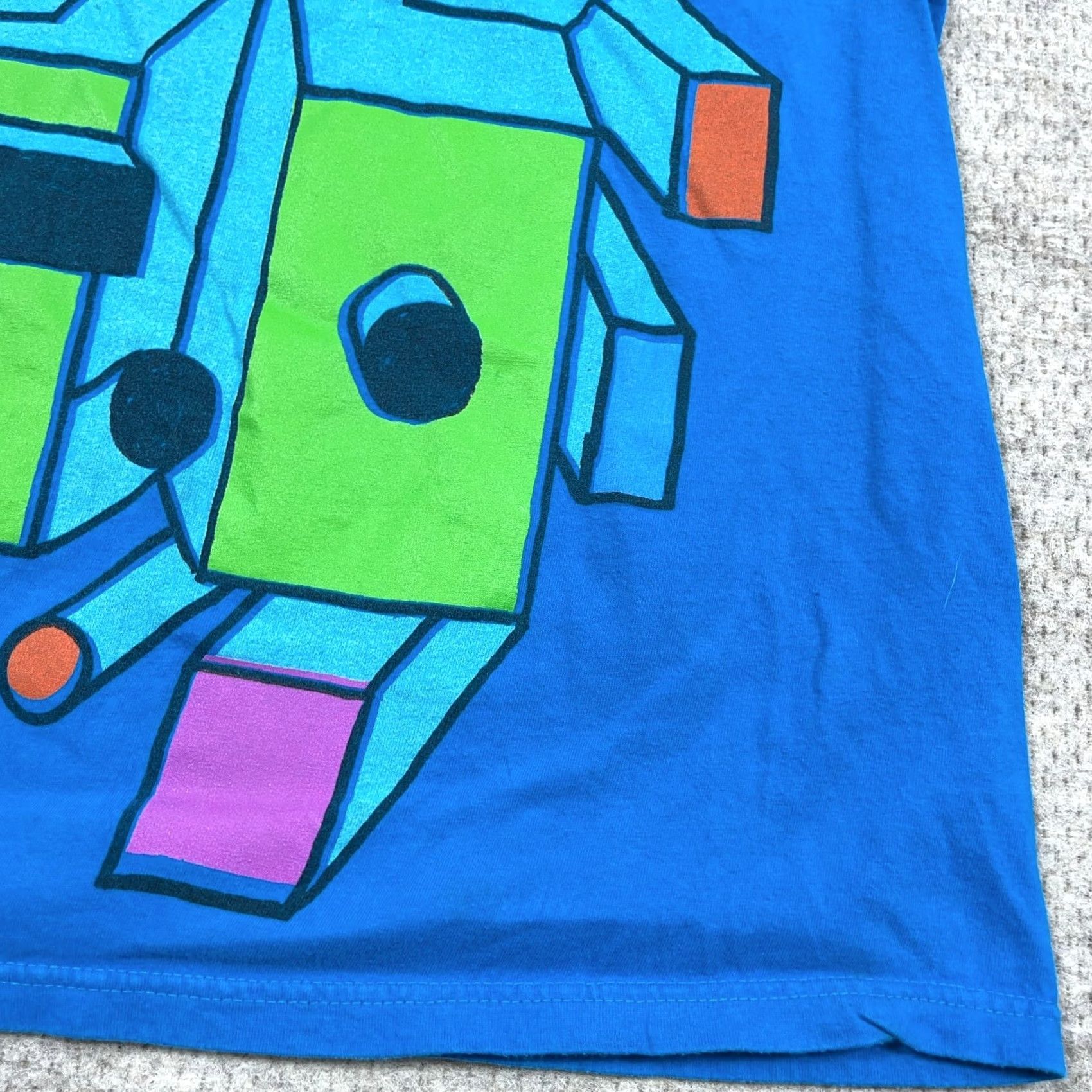 Nike VINTAGE Nike Shirt Men M Blue Geometric Graffiti Spellout Skate 6.0 Size US M / EU 48-50 / 2 - 3 Thumbnail