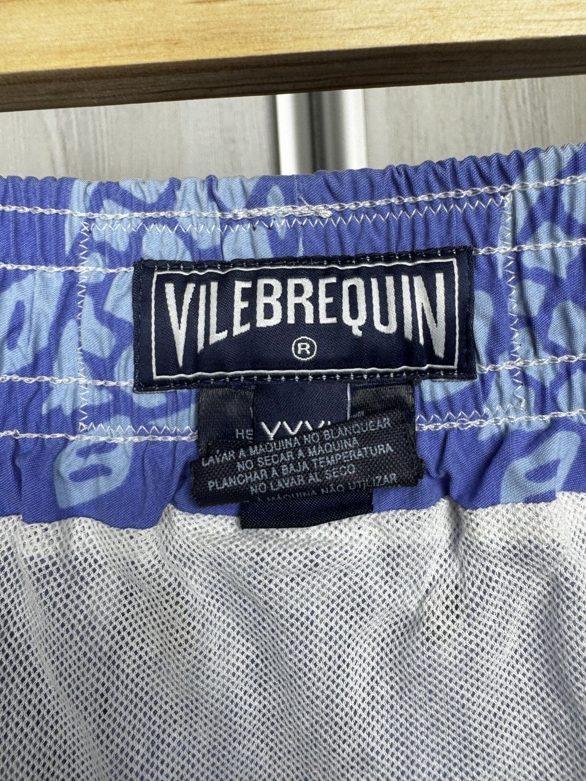 Vilebrequin Vilebrequin Turtle Print Beach Shorts size XXXL Size US 38 / EU 54 - 7 Thumbnail
