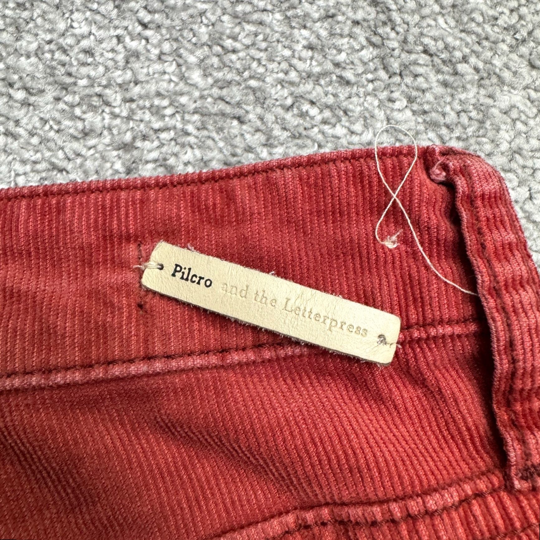 Vintage Pilcro And The Letterpress Corduroy Pants Womens 26 Red Cotton Chino Regular Skinny ZIP Closure Button Front 90s? Size 26" / US 2 / IT 38 - 5 Thumbnail