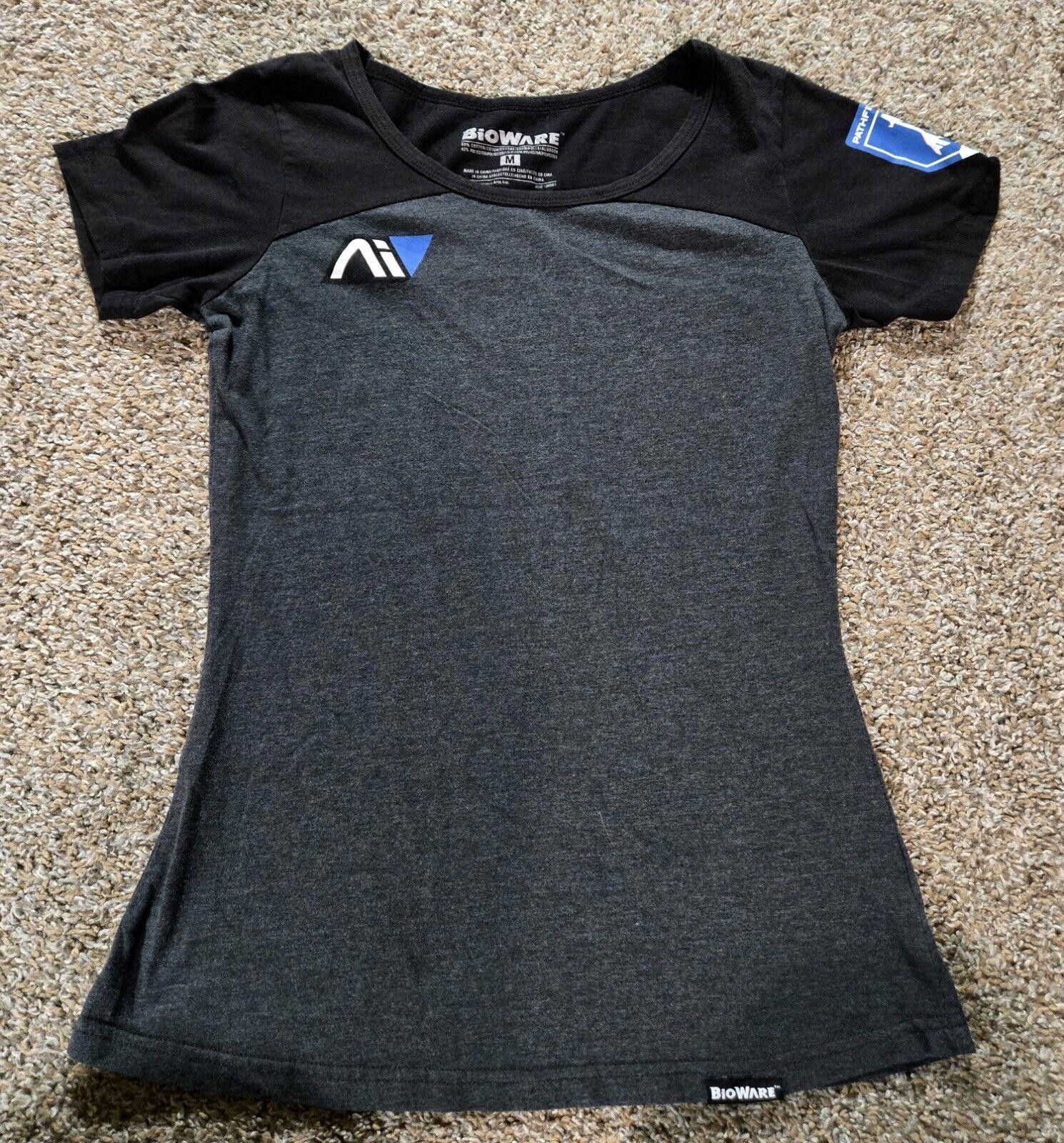 Designer 2017 Bioware Mass Effect Andromeda Colorblock TShirt Size M Size M / US 6-8 / IT 42-44 - 1 Thumbnail