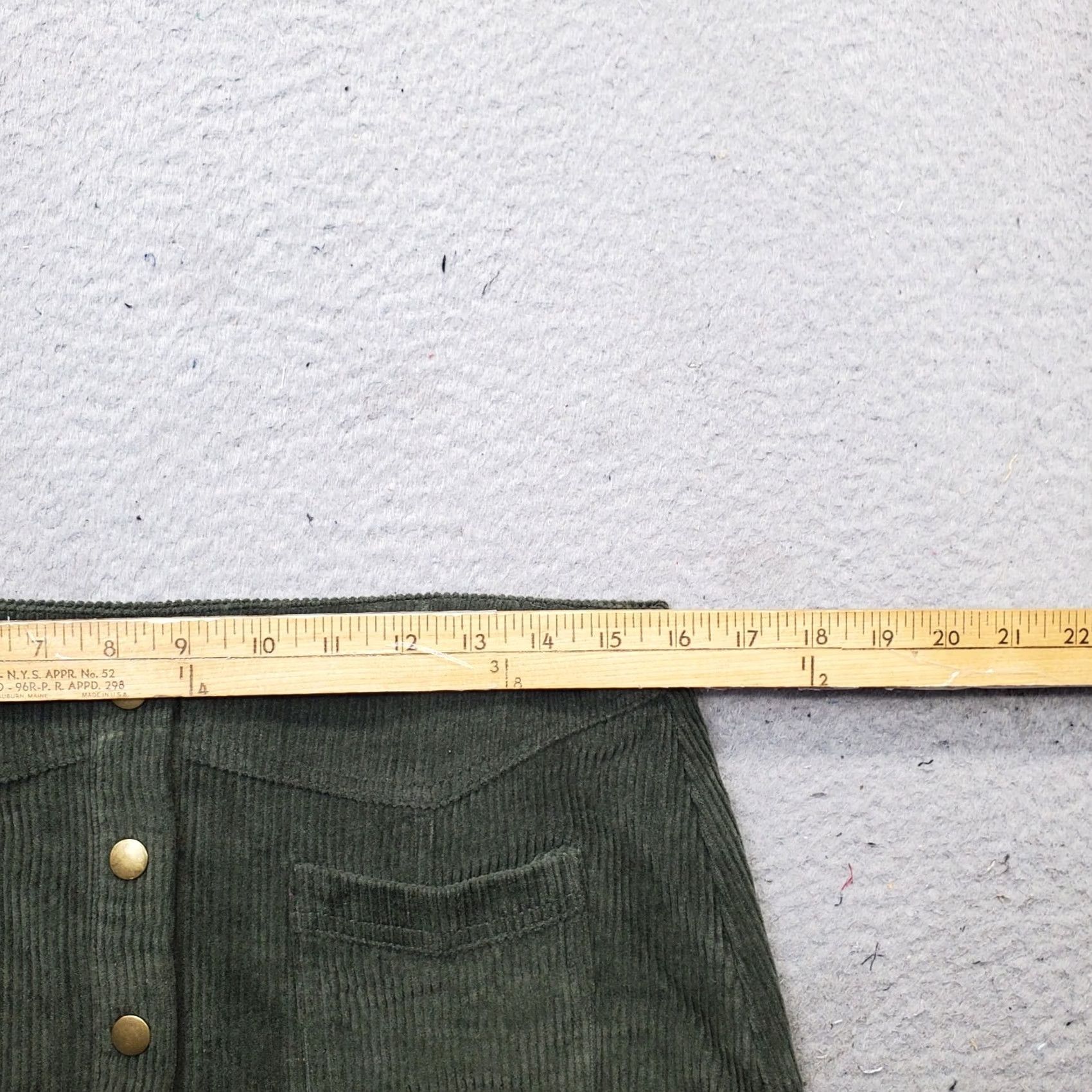 Vintage She + Sky Corduroy Mini Skirt Womens L Green Stretch Snap Front SL2388R2 Size 36" / US 14 / IT 50 - 4 Thumbnail