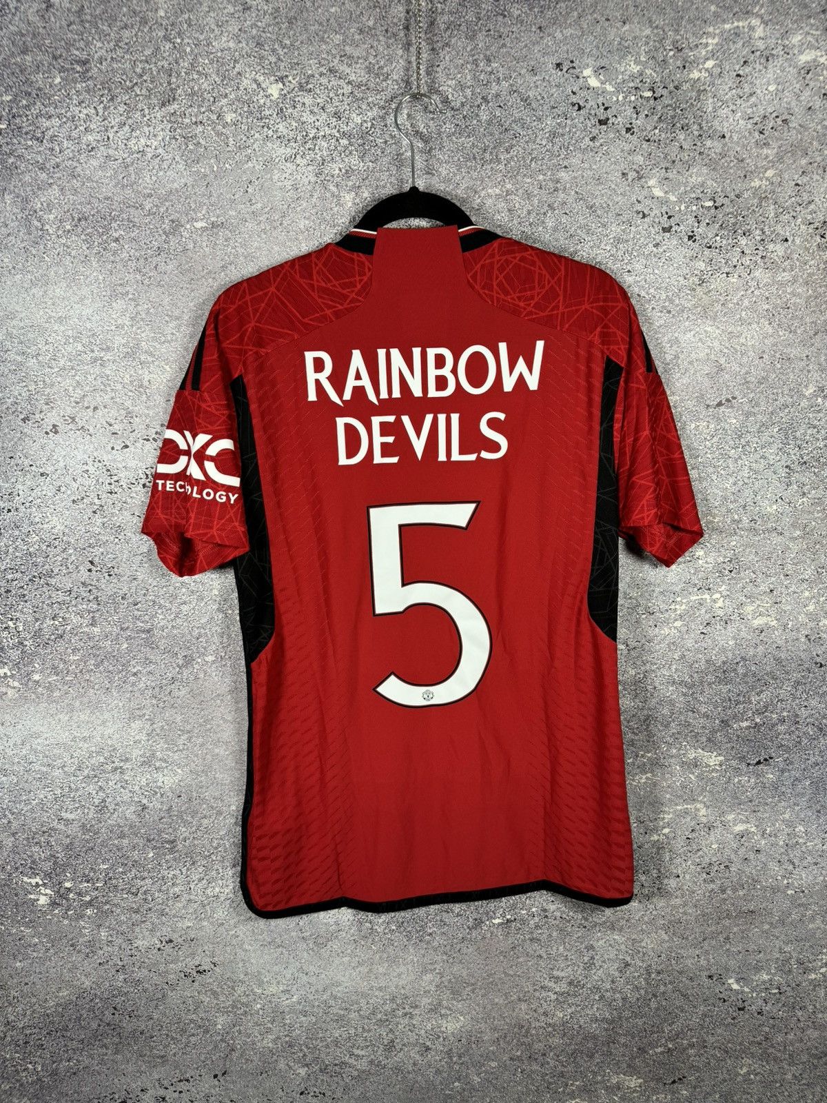 Adidas Manchester United 2023/24 Adidas Jersey Rainbow Devils M sz Size US M / EU 48-50 / 2 - 14 Thumbnail