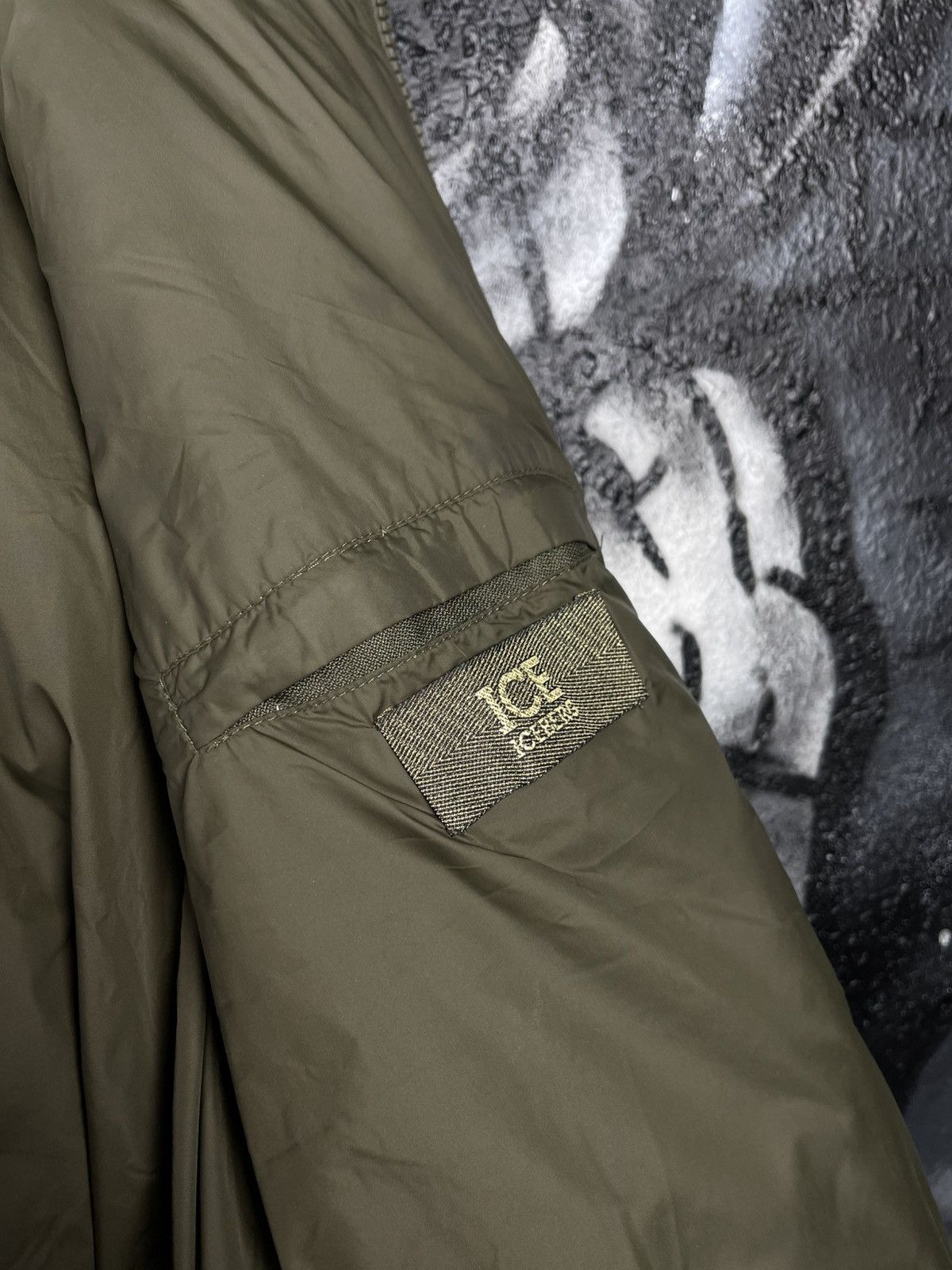 Iceberg Iceberg Goose Down Bomber Hooded Jacket Men’s Size XL Size US XL / EU 56 / 4 - 17 Thumbnail