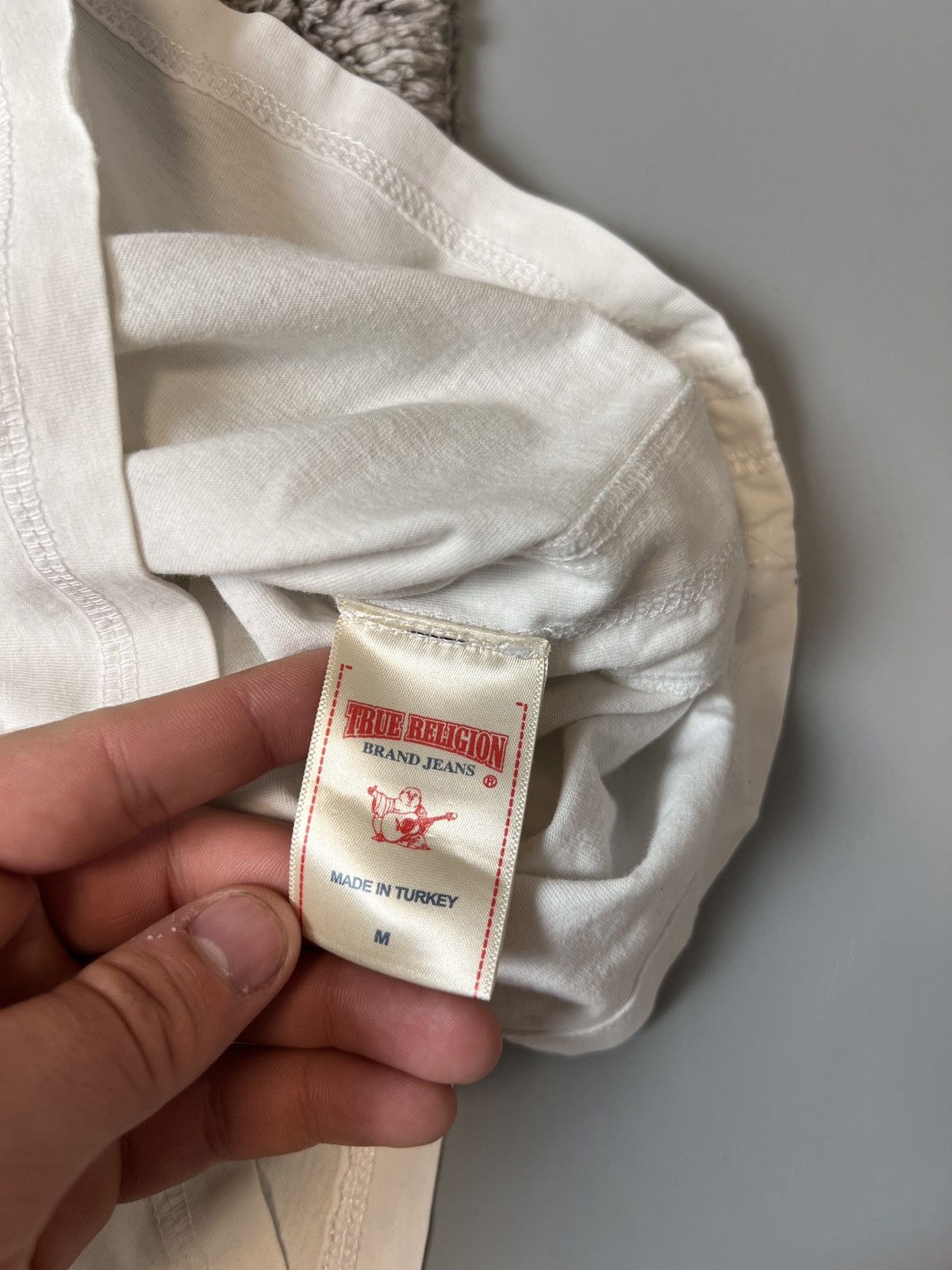 True Religion × Vintage Vintage 90s True Religion Sun Faded T-shirt Size US M / EU 48-50 / 2 - 7 Thumbnail