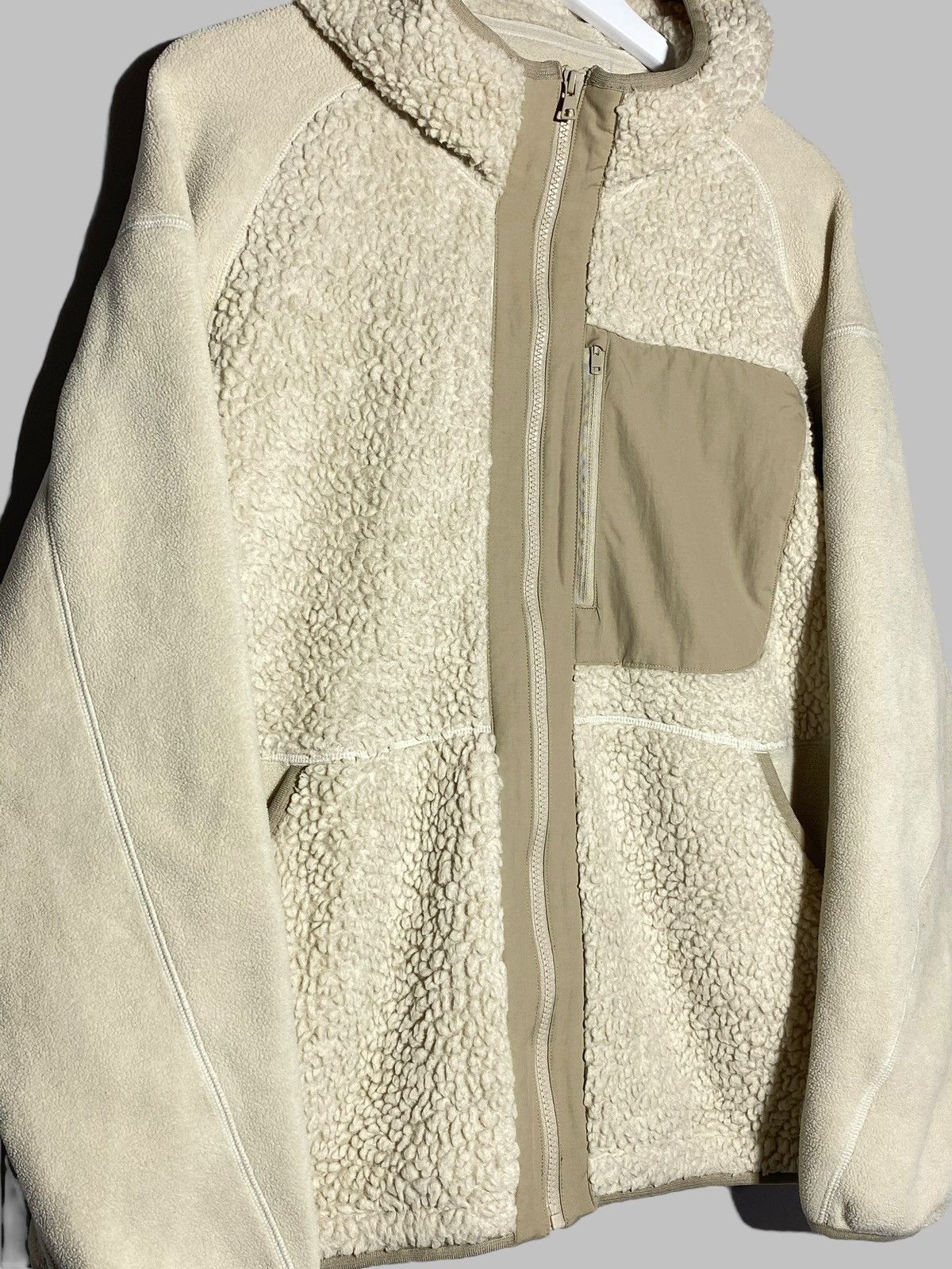 Uniqlo × White Mountaineering 🔥 UNIQLO WHITE MOUNTAINEERING SHERPA TECH Y2K HIKER VIBES Size US L / EU 52-54 / 3 - 3 Thumbnail