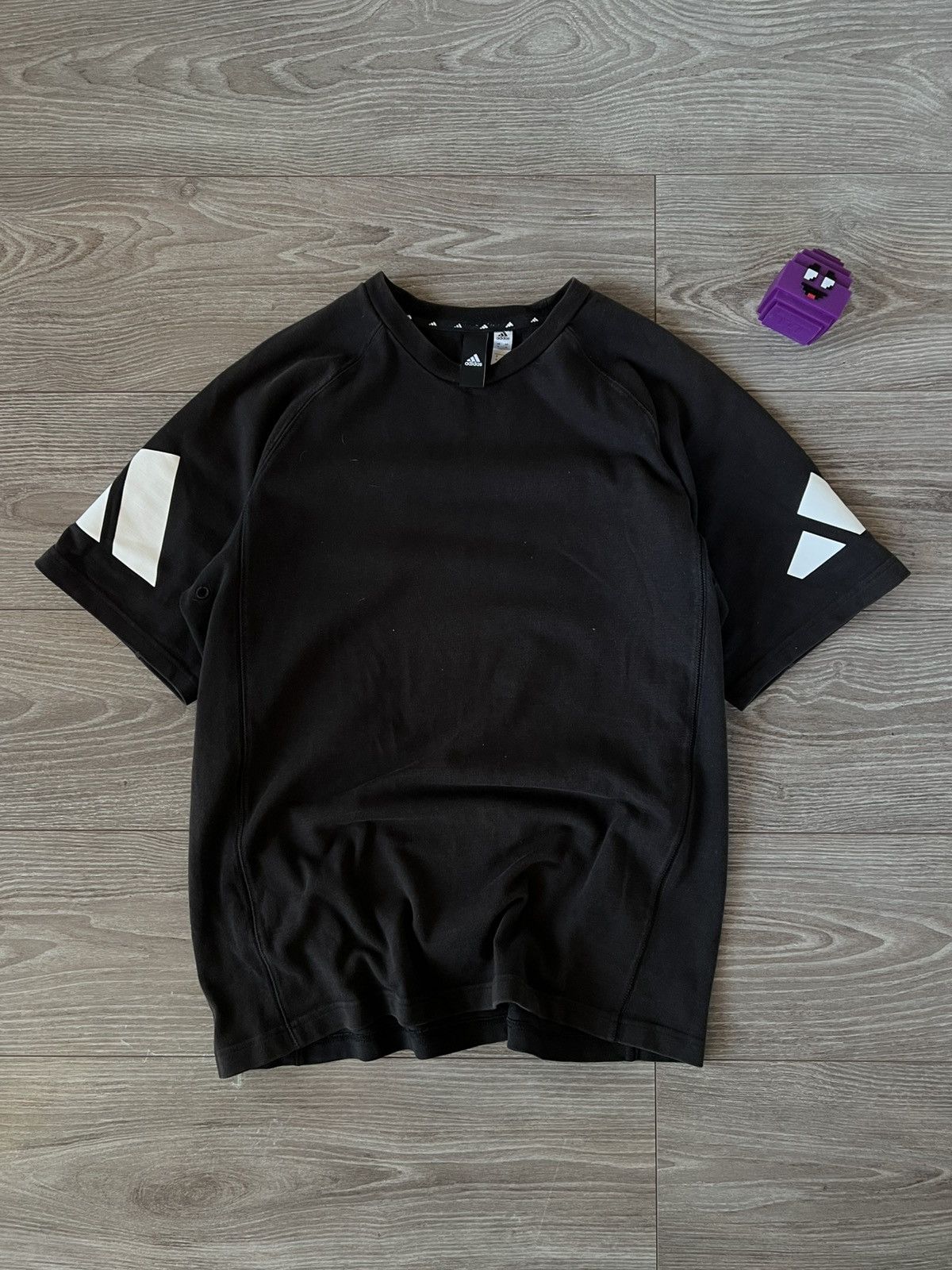 Adidas Rare Adidas EQT Style Big Logo Hard Cotton Active Men’s Tee Size US M / EU 48-50 / 2 - 4 Thumbnail