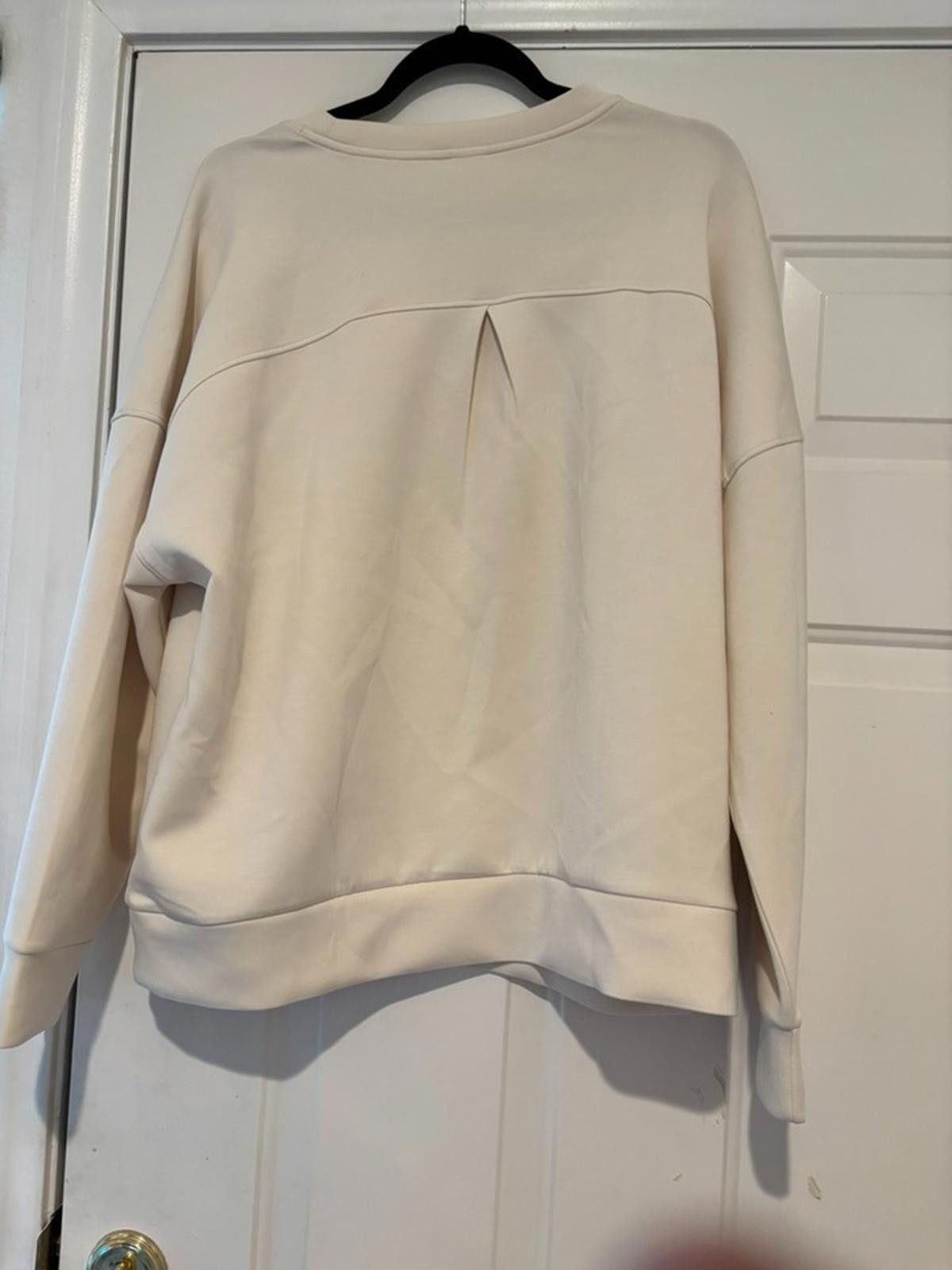 Designer Womens sz XL cream Member's Mark sweatshirt new#413 Size XL / US 12-14 / IT 48-50 - 1 Preview