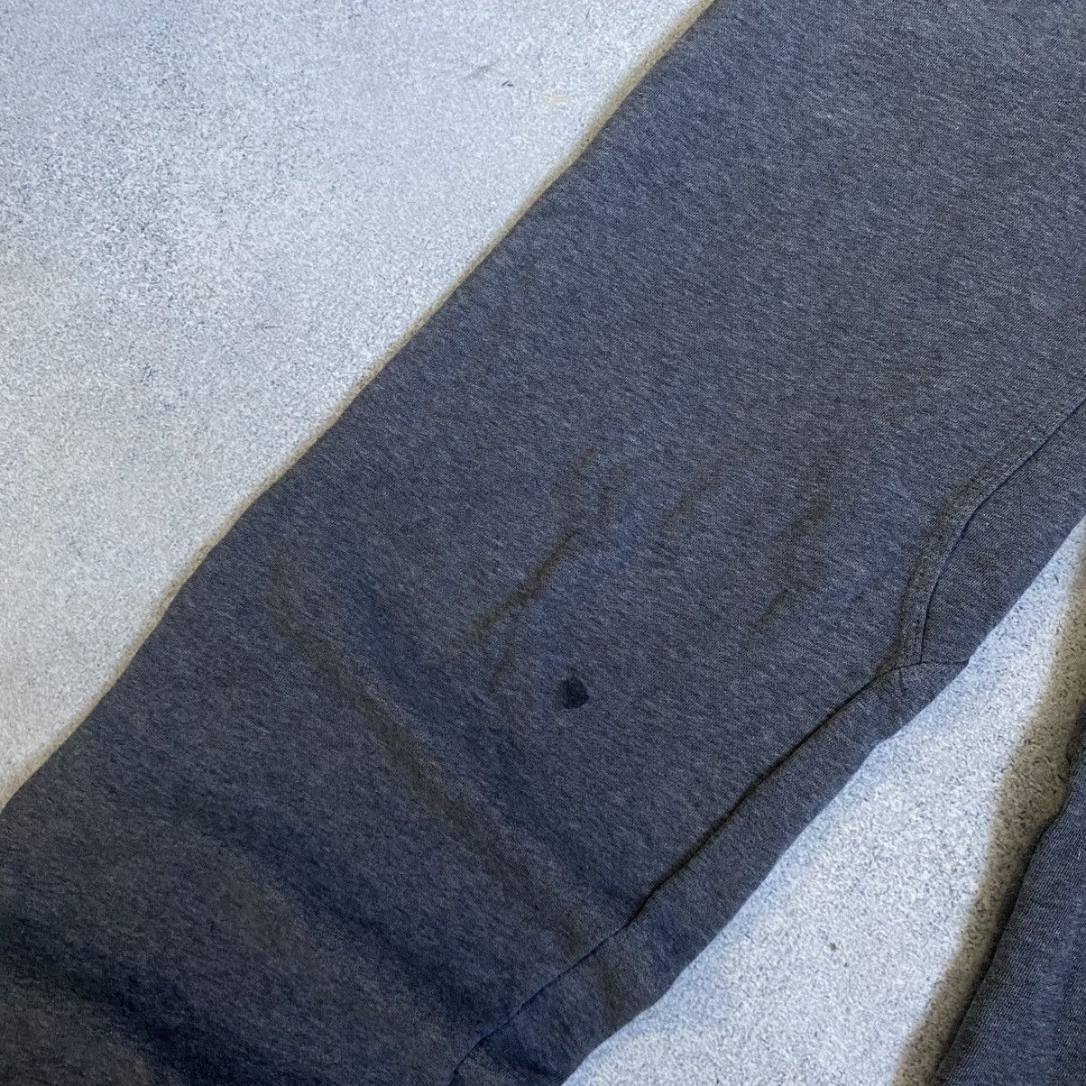 Nike Vintage Nike Sweatpants Grey Baggy Size US 32 / EU 48 - 4 Thumbnail
