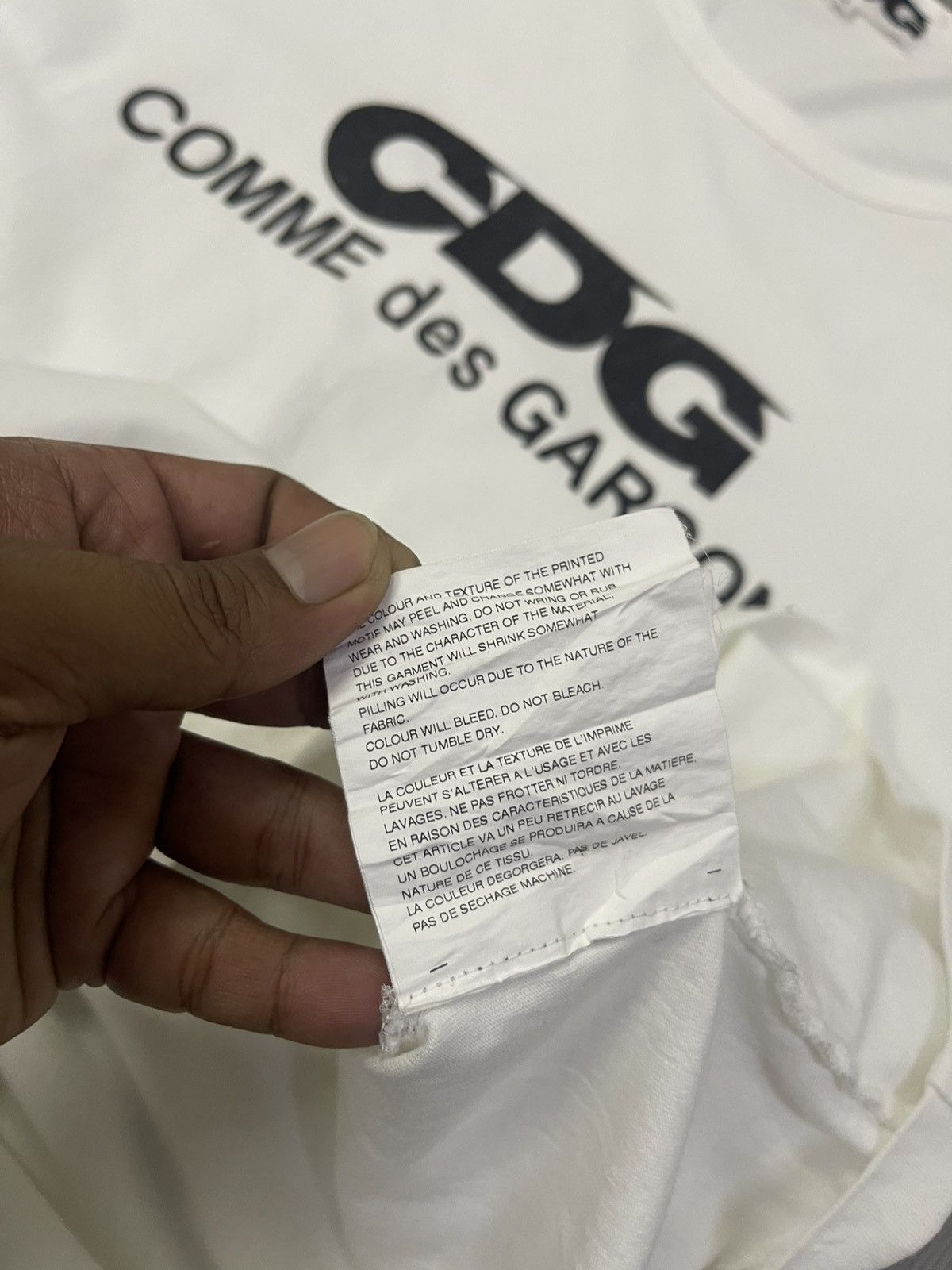 Comme des Garcons CDG spell out shirt Size US M / EU 48-50 / 2 - 7 Thumbnail
