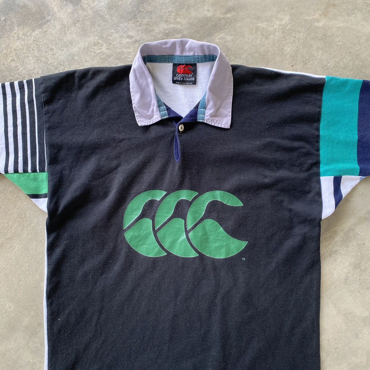 Canterbury of New Zealand CANTERBURY Uglies Big Logo Multicolor Rugby Polo Size US L / EU 52-54 / 3 - 2 Thumbnail